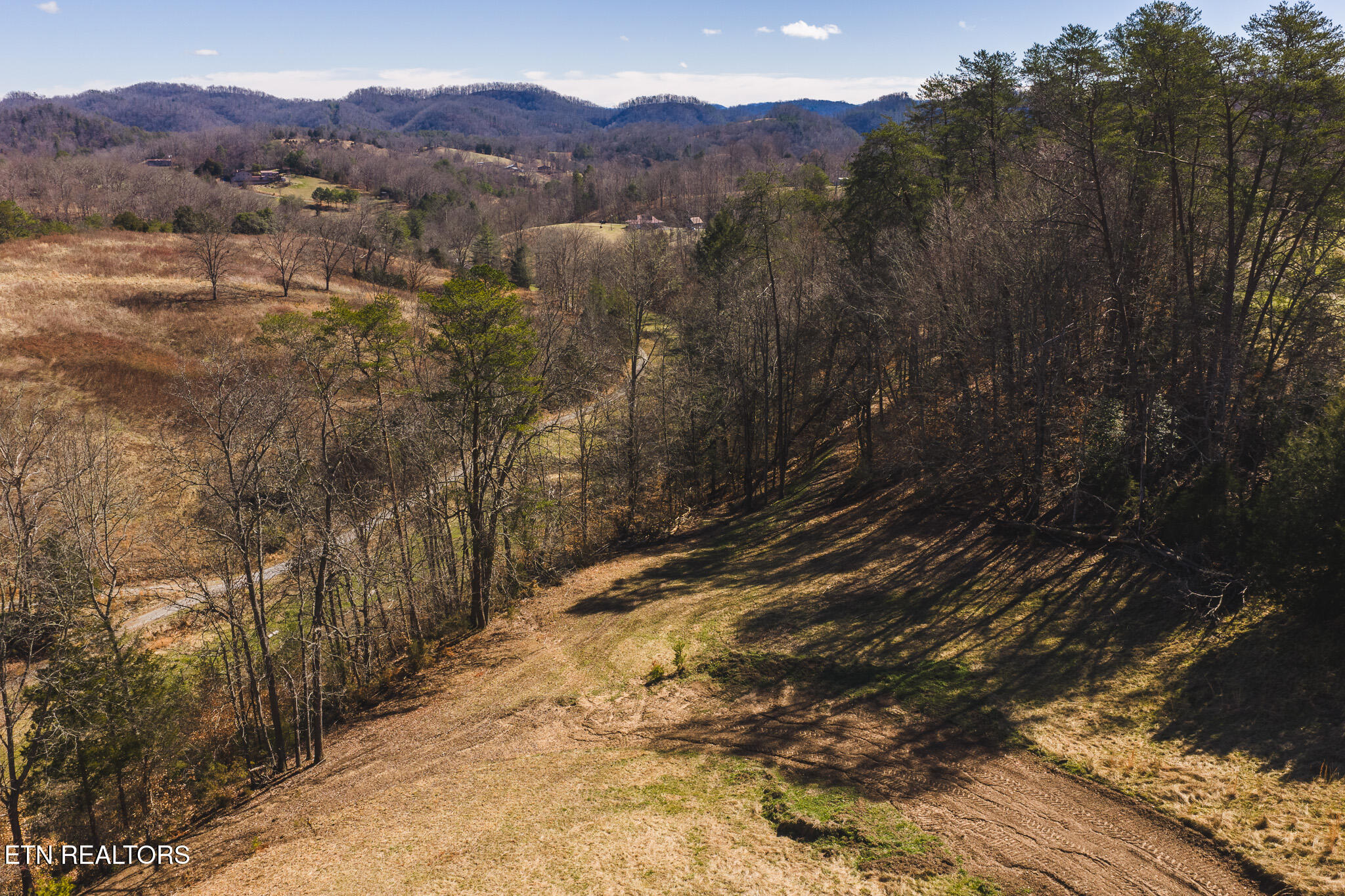 50 Acres Sutton Hollow Road Sneedville TN 37869