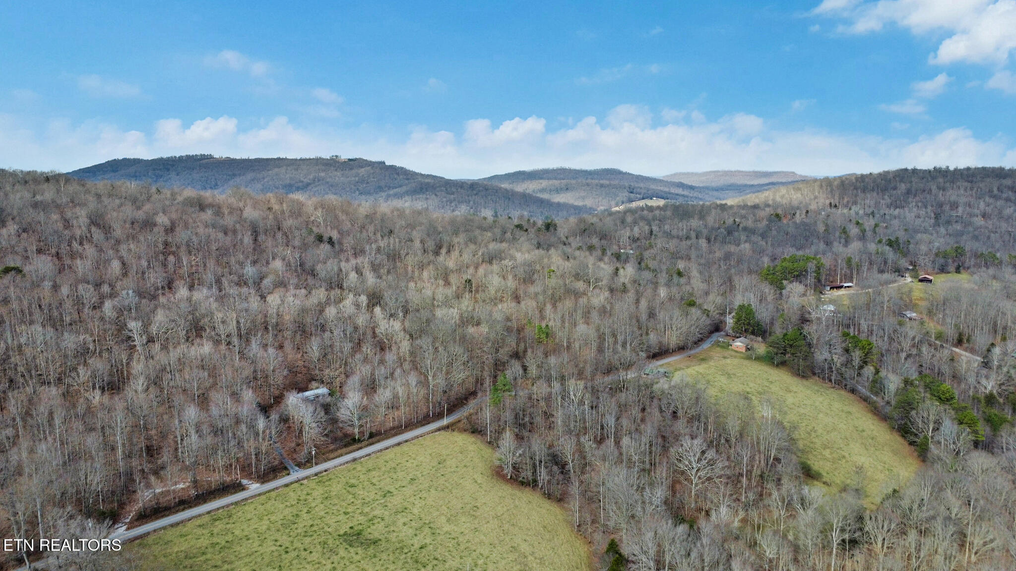 Shellotte Loop Pall Mall TN 38577
