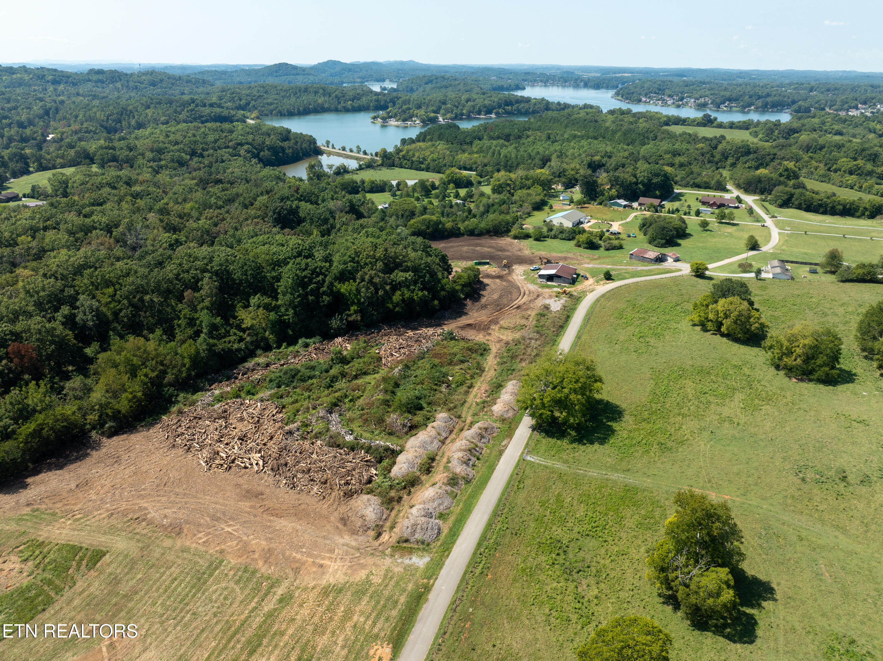 600 Bell View (5 Acres) Road Greenback TN 37742