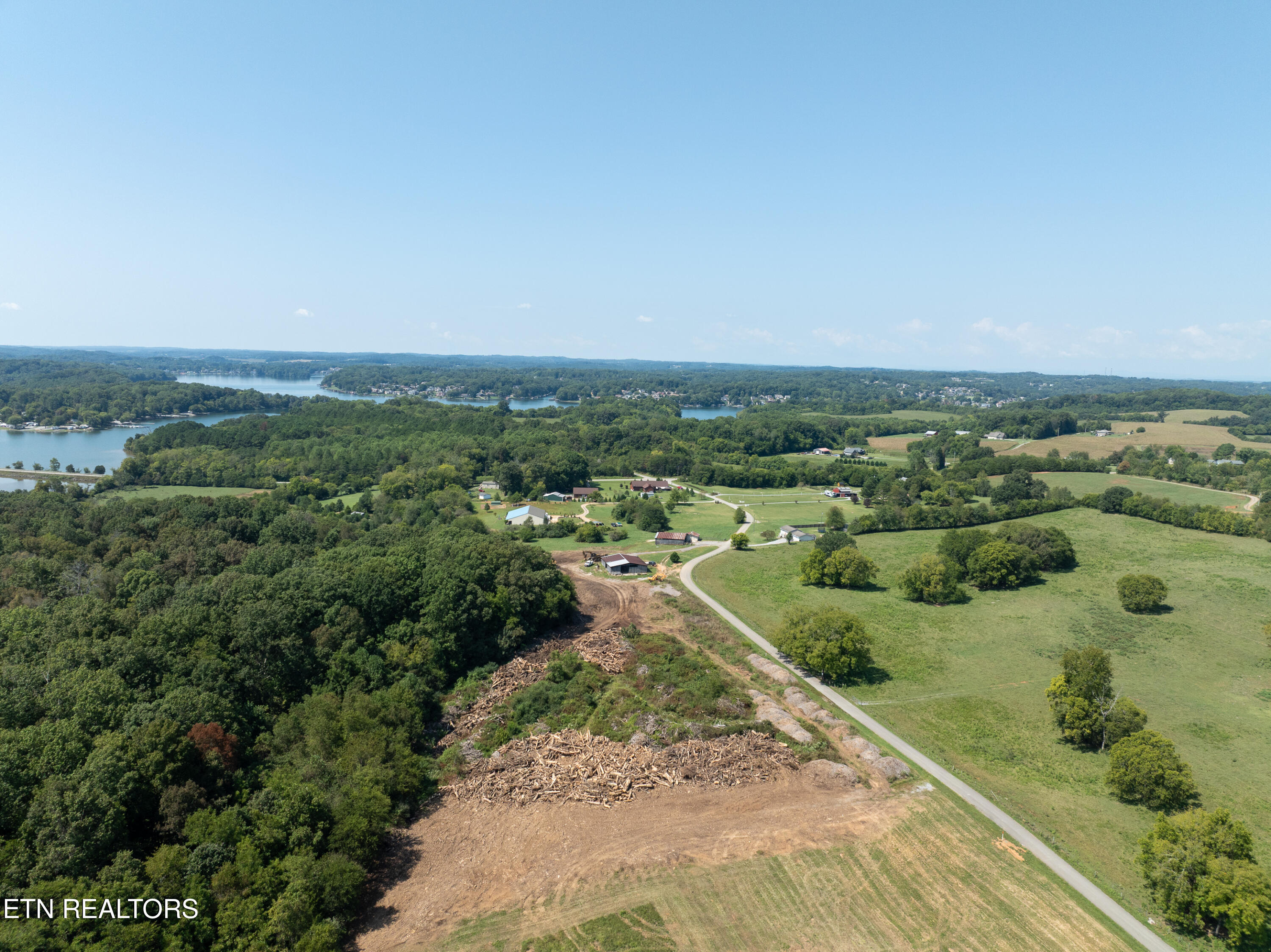 600 Bell View (5 Acres) Road Greenback TN 37742