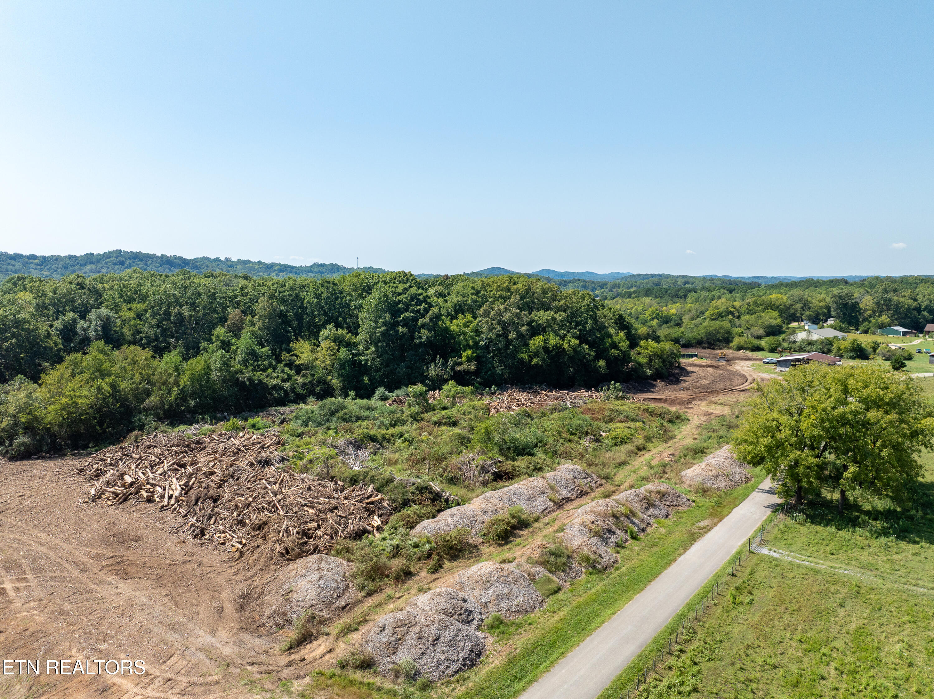 600 Bell View (5 Acres) Road Greenback TN 37742