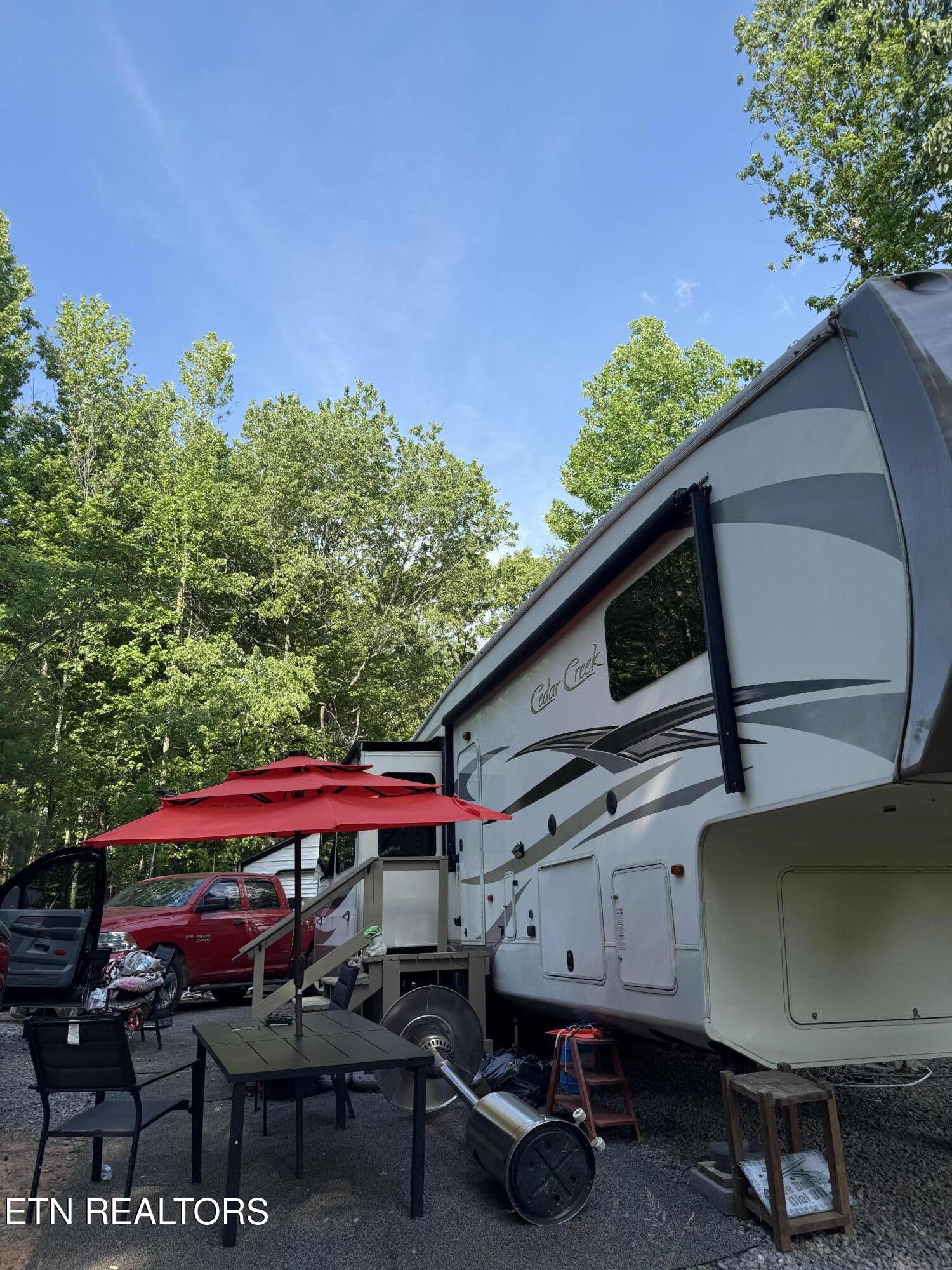 180 Mountain Road Tellico Plains TN 37385