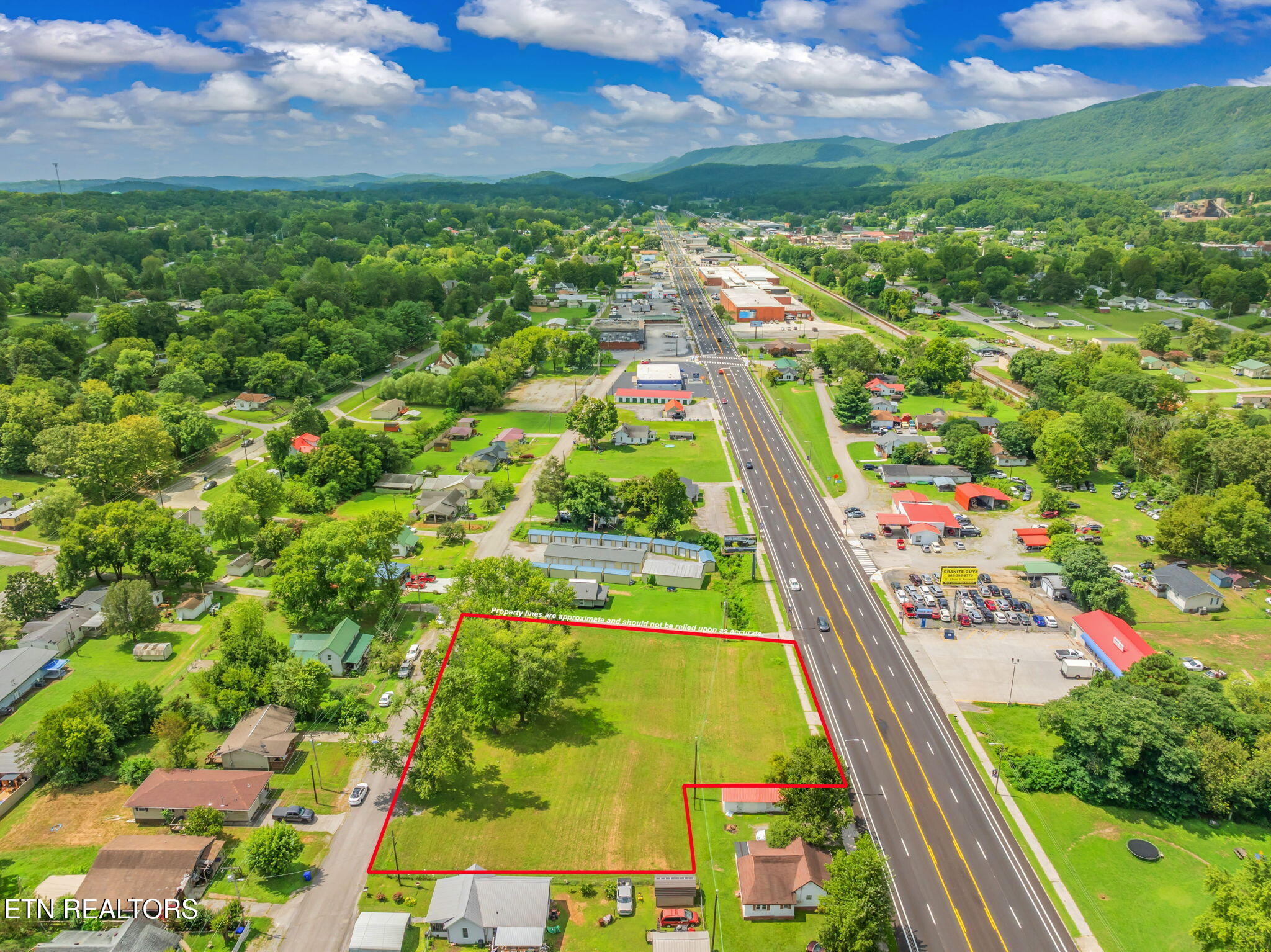 706 N Gateway Avenue Rockwood TN 37854