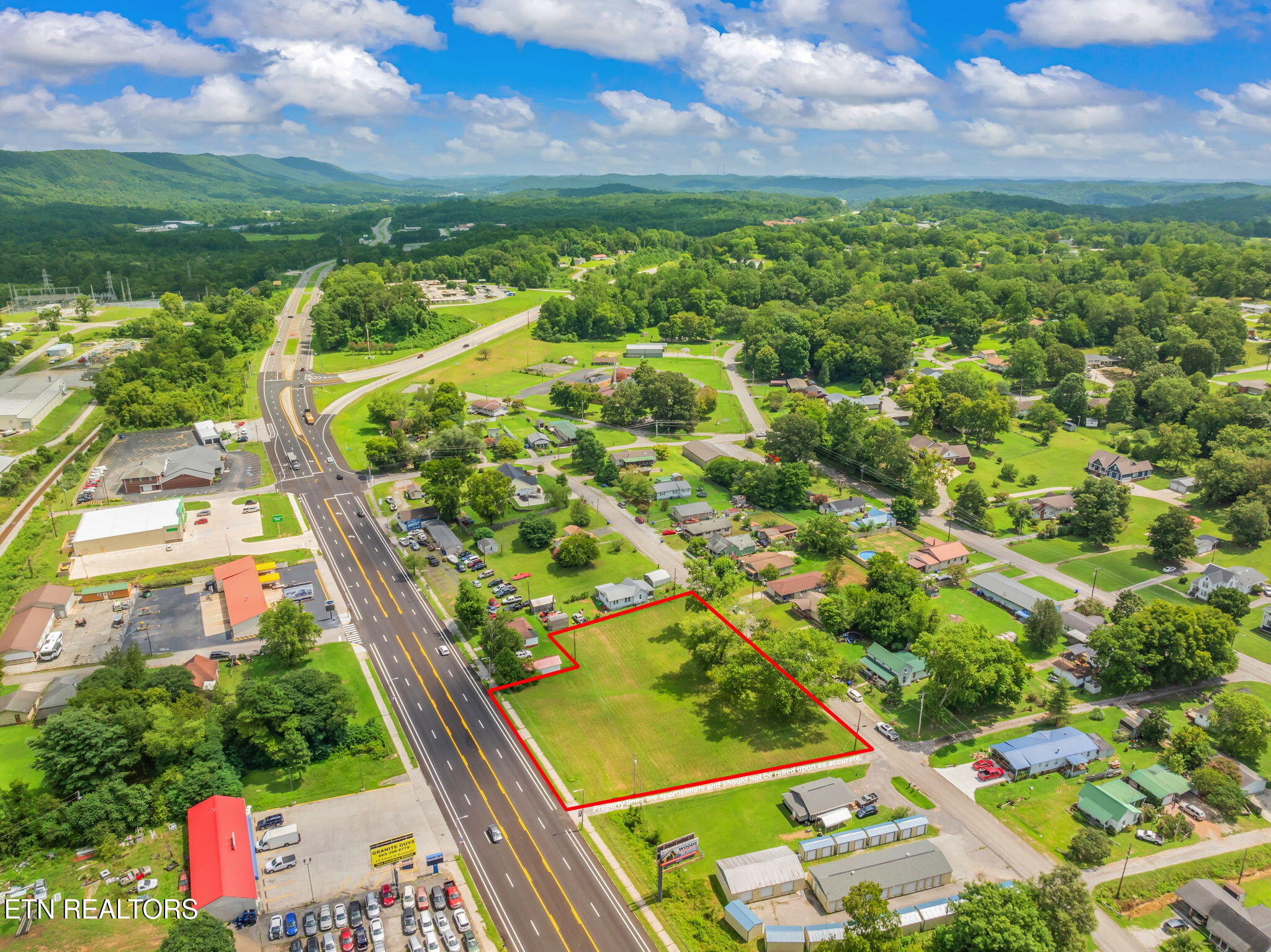 706 N Gateway Avenue Rockwood TN 37854