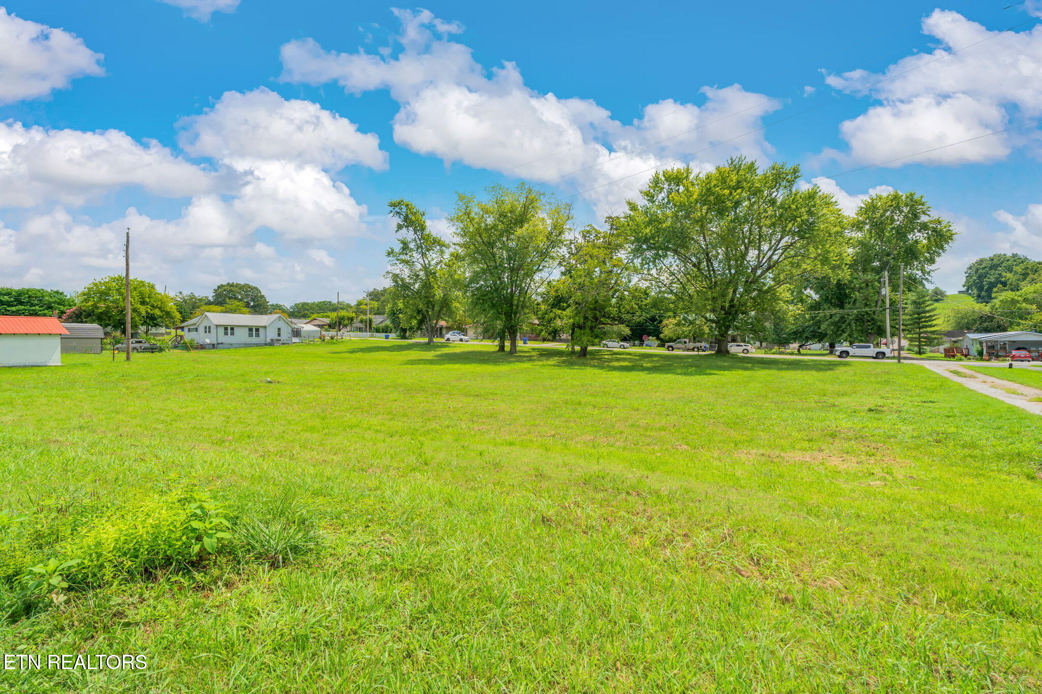 706 N Gateway Avenue Rockwood TN 37854