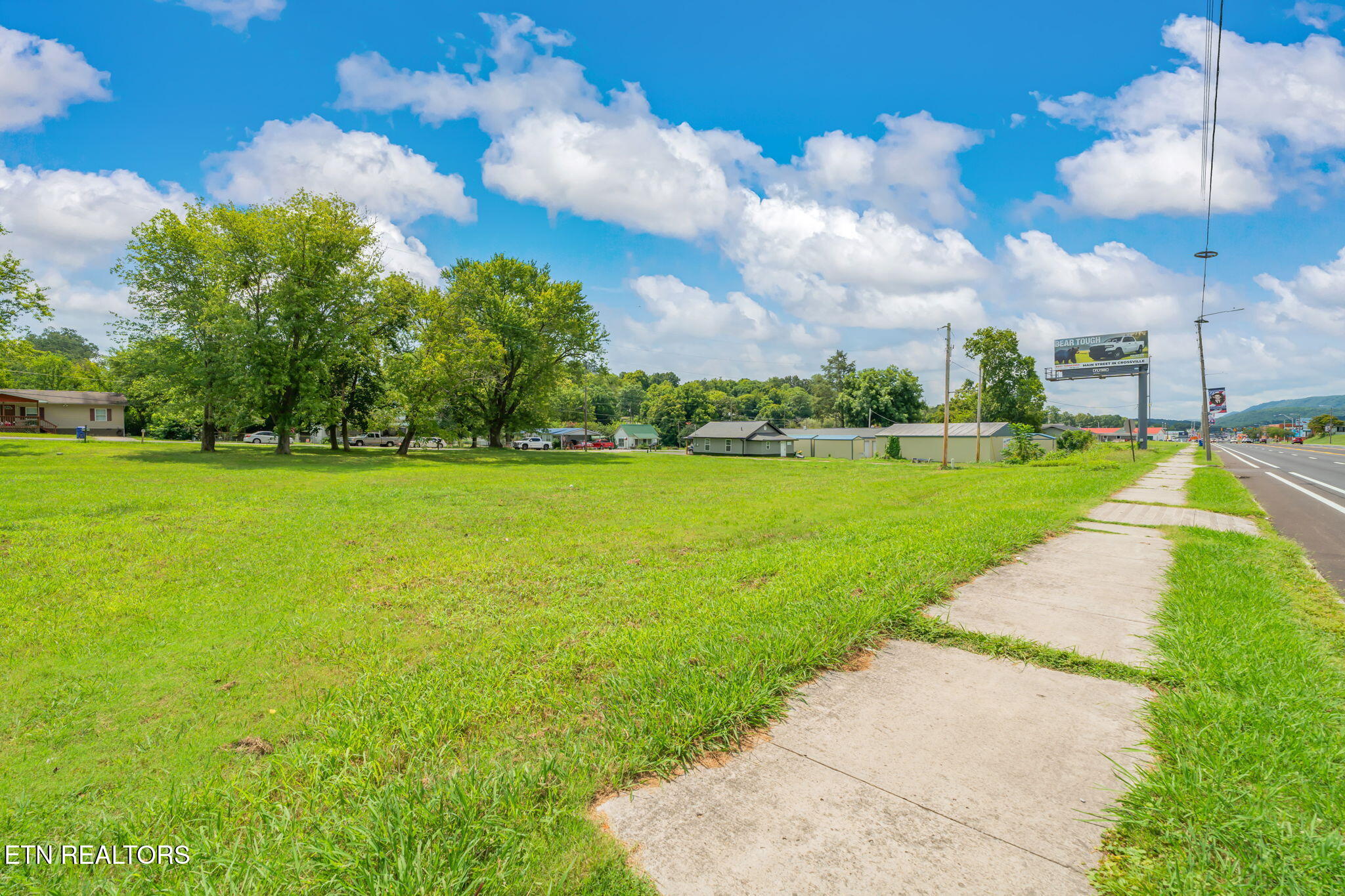 706 N Gateway Avenue Rockwood TN 37854