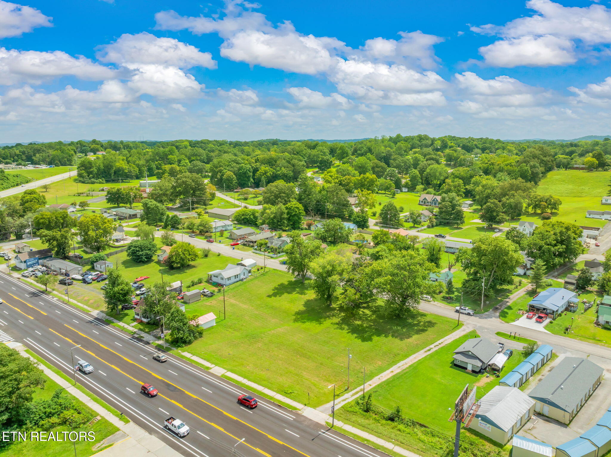 706 N Gateway Avenue Rockwood TN 37854