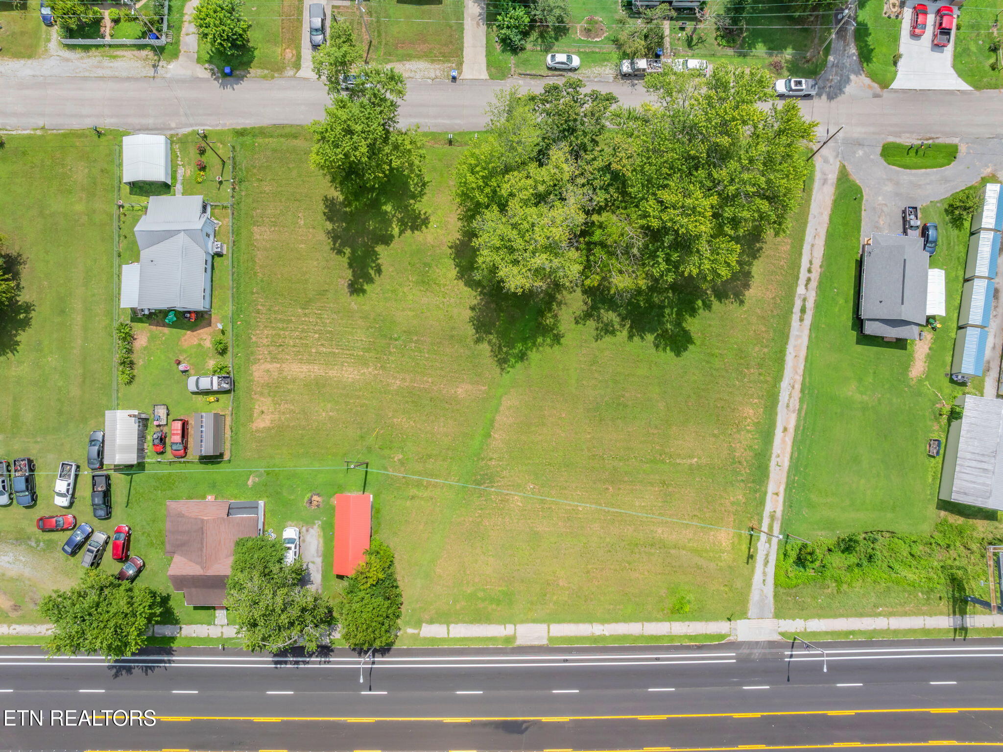 706 N Gateway Avenue Rockwood TN 37854