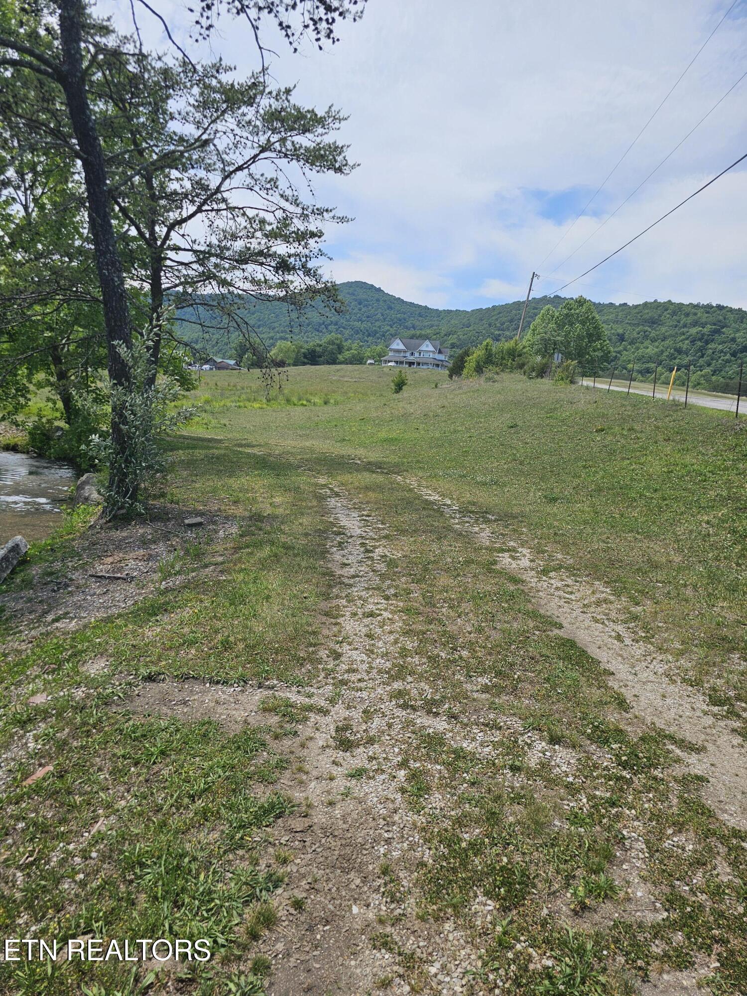 275 Republican Hill Road Newcomb TN 37819