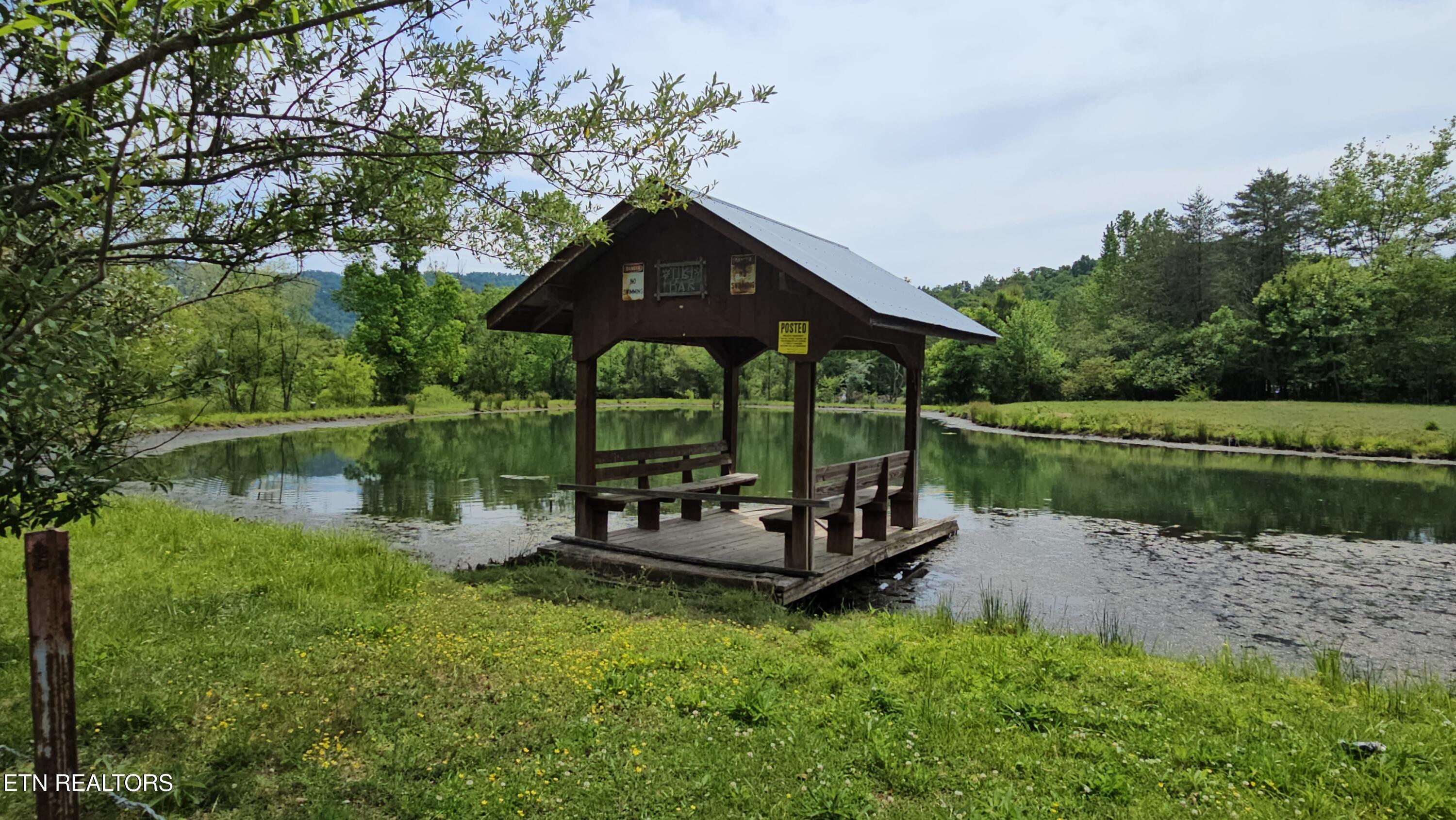 275 Republican Hill Road Newcomb TN 37819