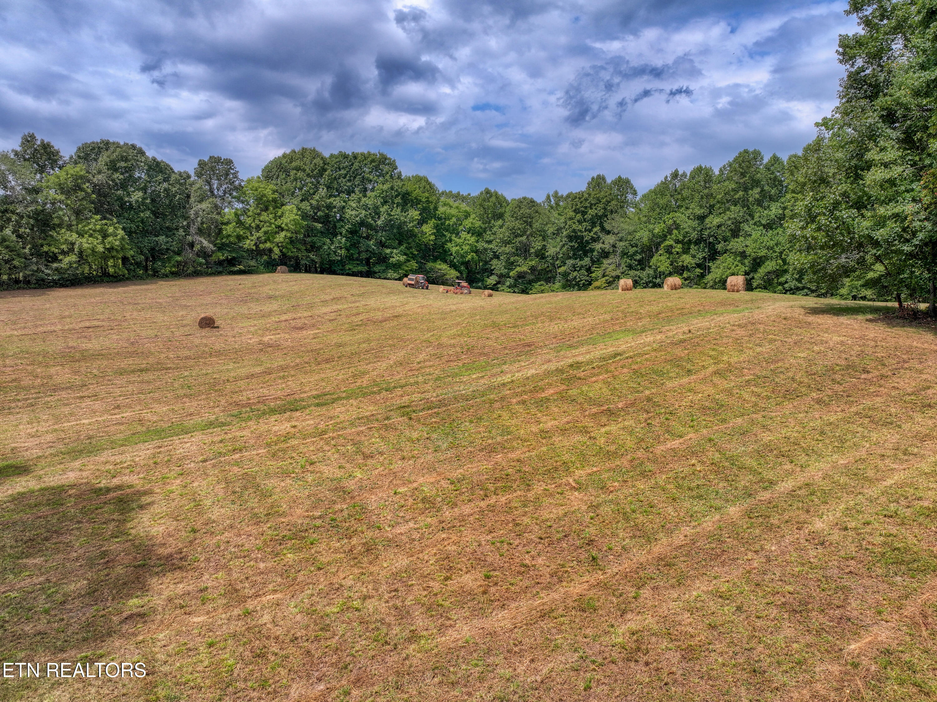 303 Tar Town Hollow Lane Lafollette TN 37766