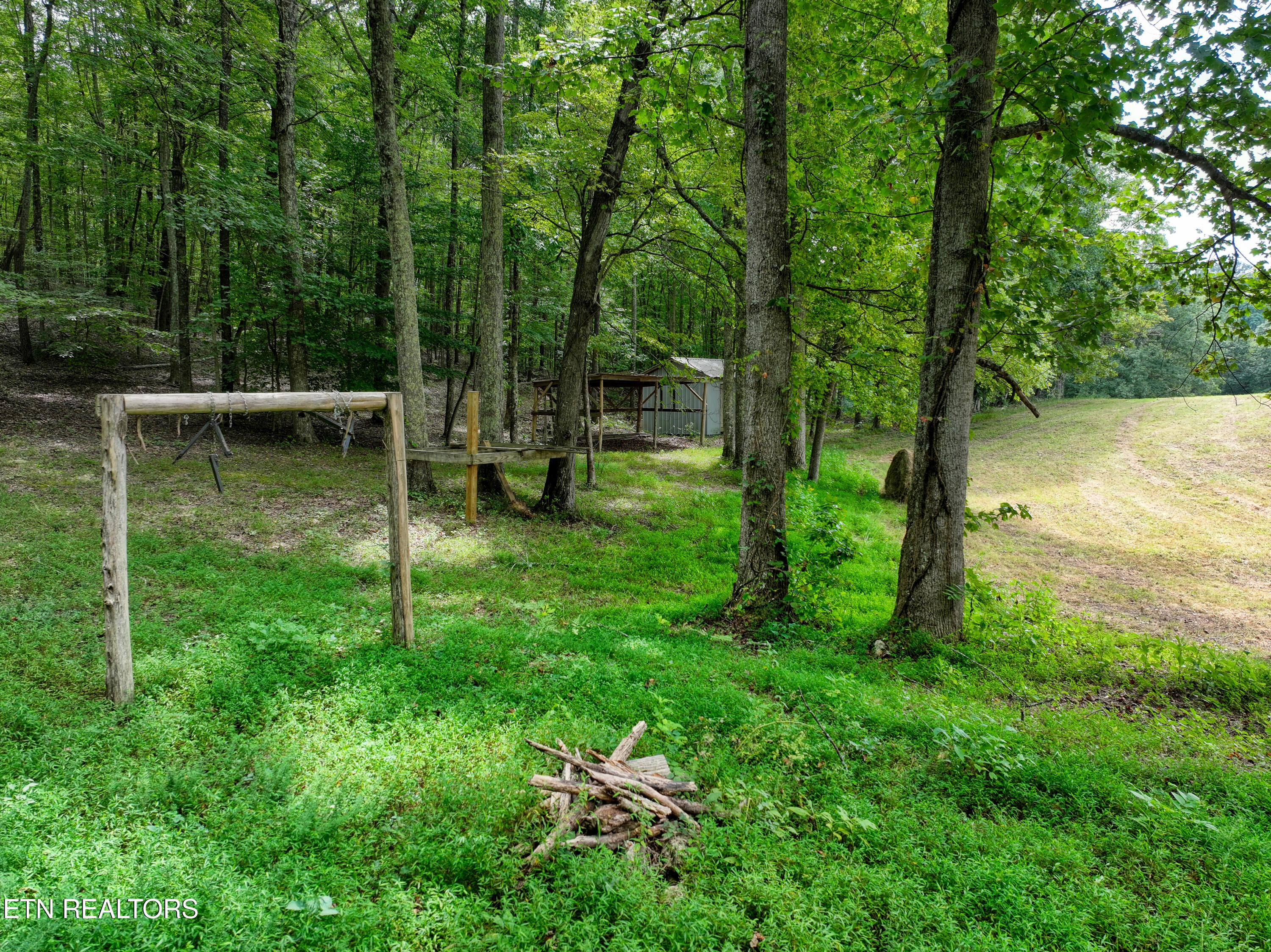 303 Tar Town Hollow Lane Lafollette TN 37766