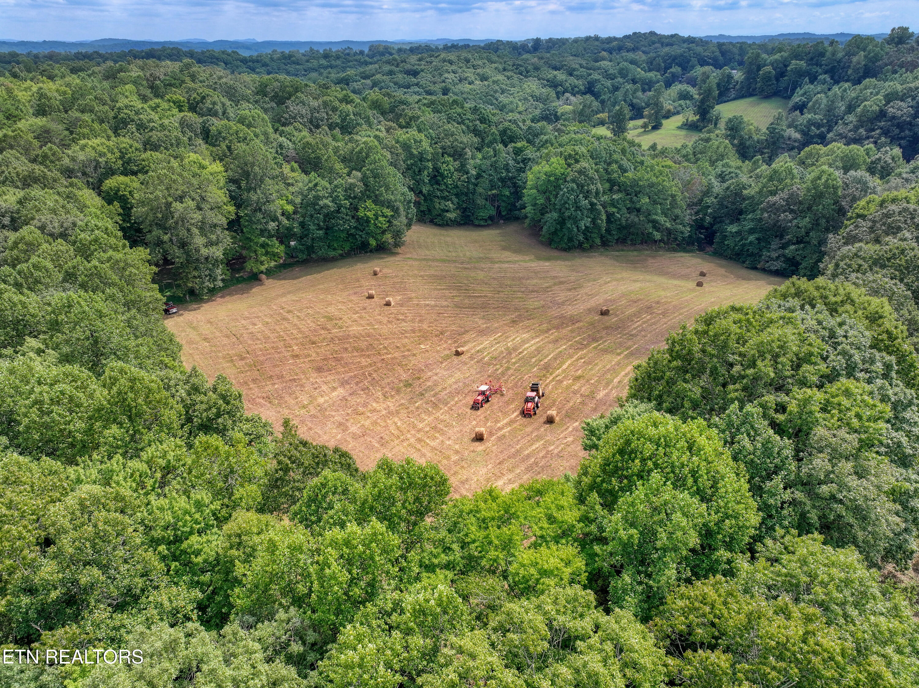 303 Tar Town Hollow Lane Lafollette TN 37766