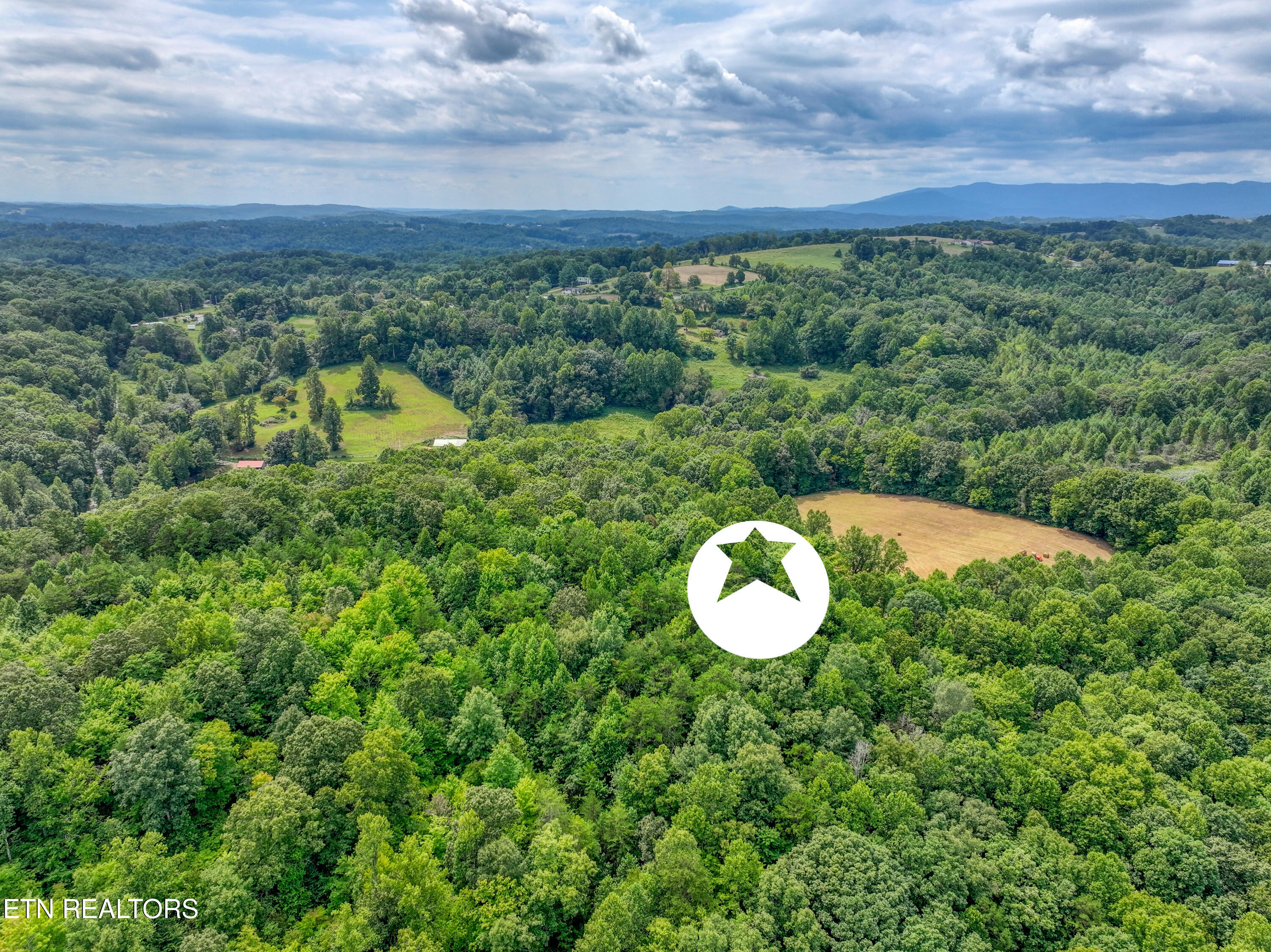 303 Tar Town Hollow Lane Lafollette TN 37766