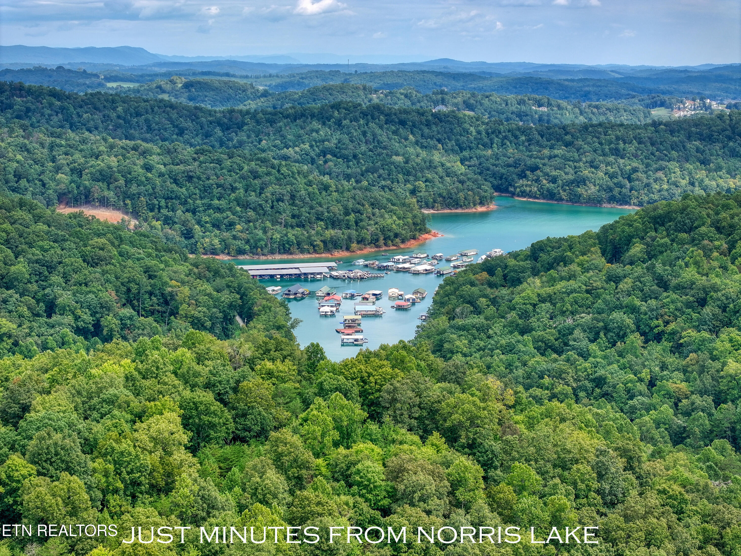 303 Tar Town Hollow Lane Lafollette TN 37766