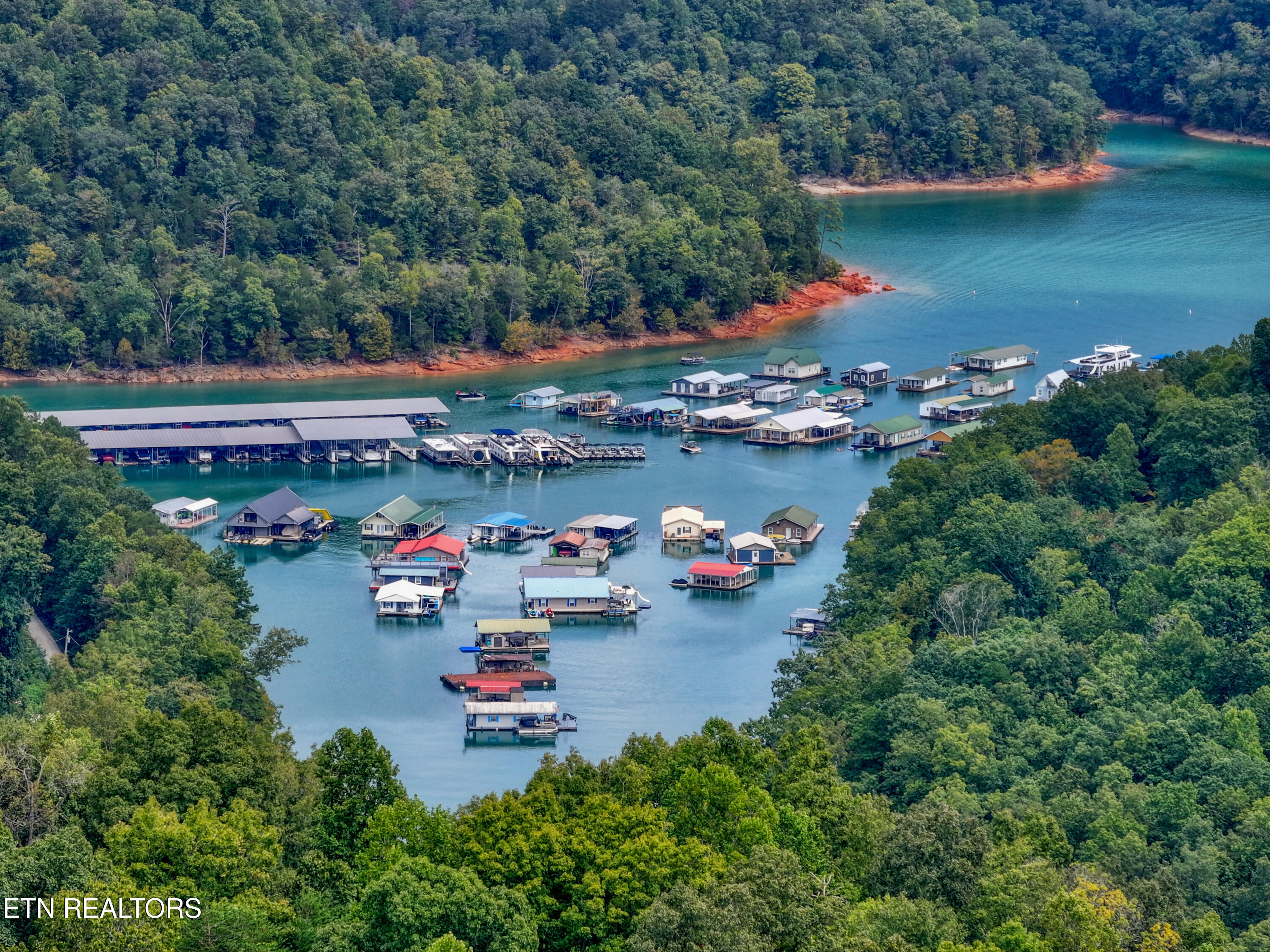303 Tar Town Hollow Lane Lafollette TN 37766