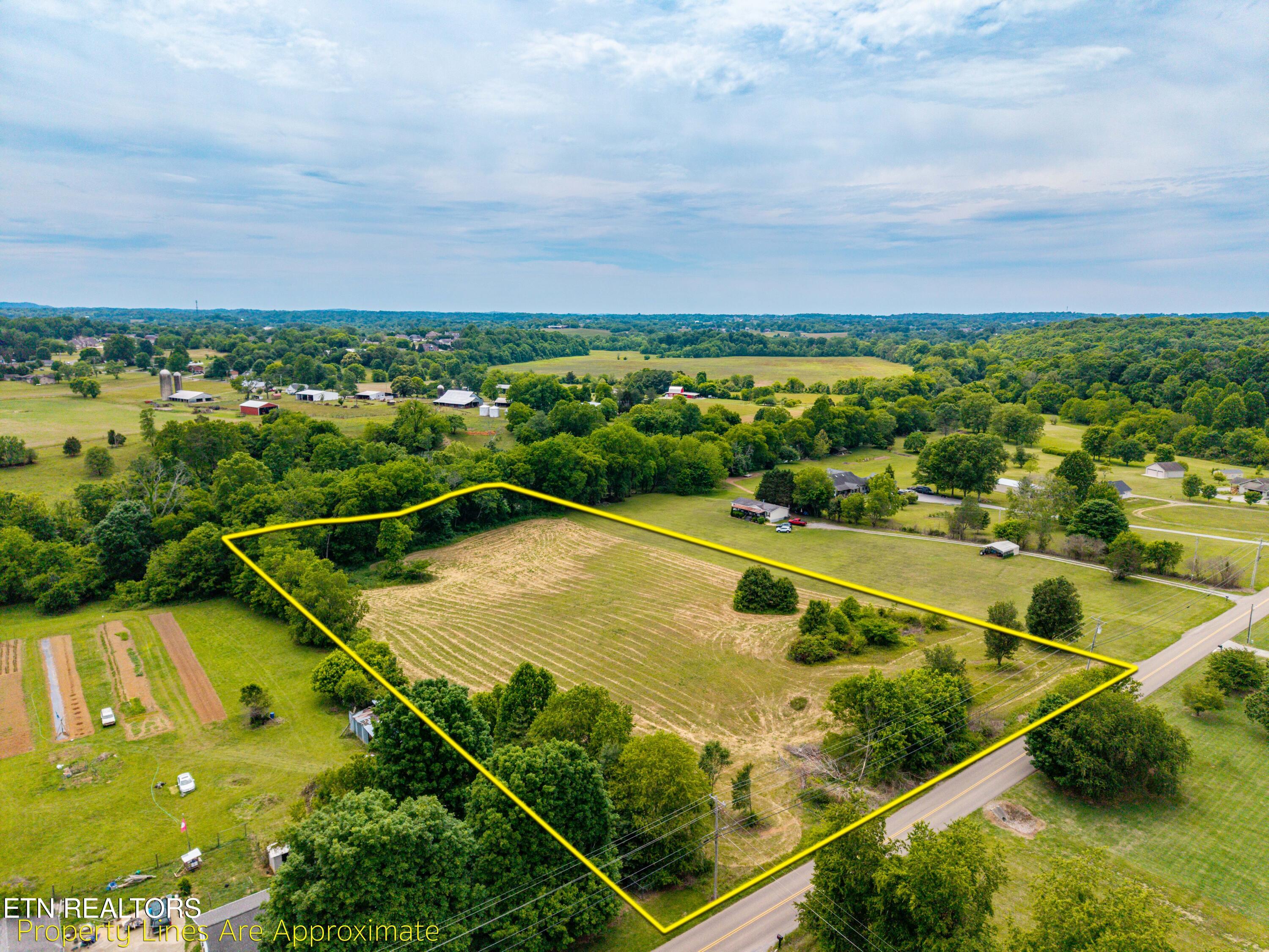 332 River Ford Road Maryville TN 37804