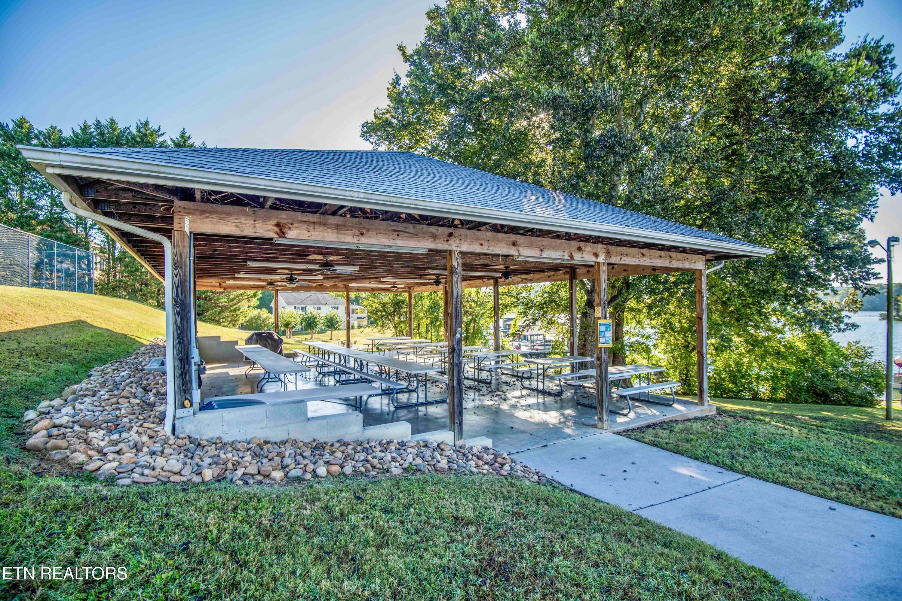244 Northshore Drive Greenback TN 37742