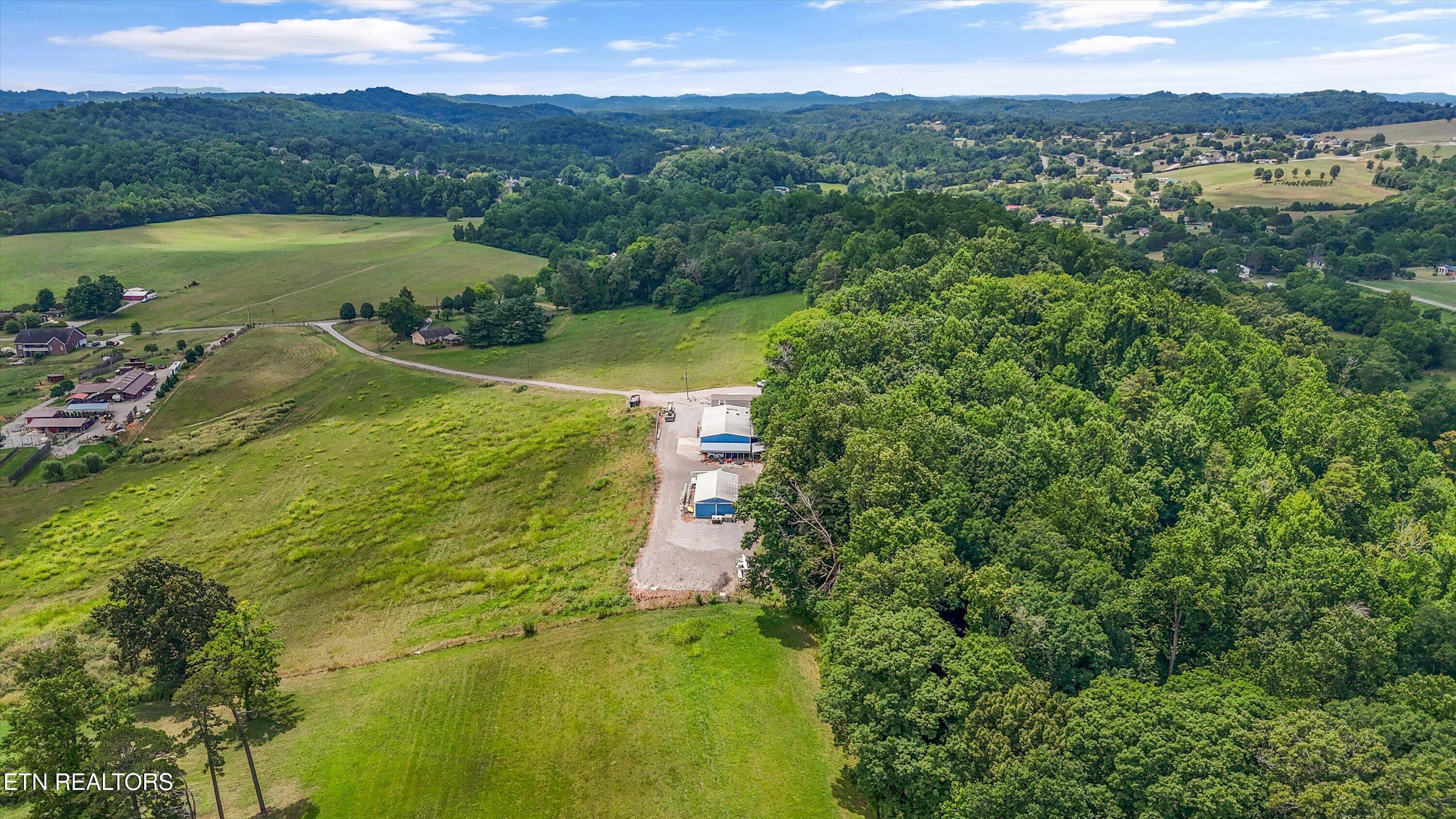 2522 Grey Ridge Road Maryville TN 37801
