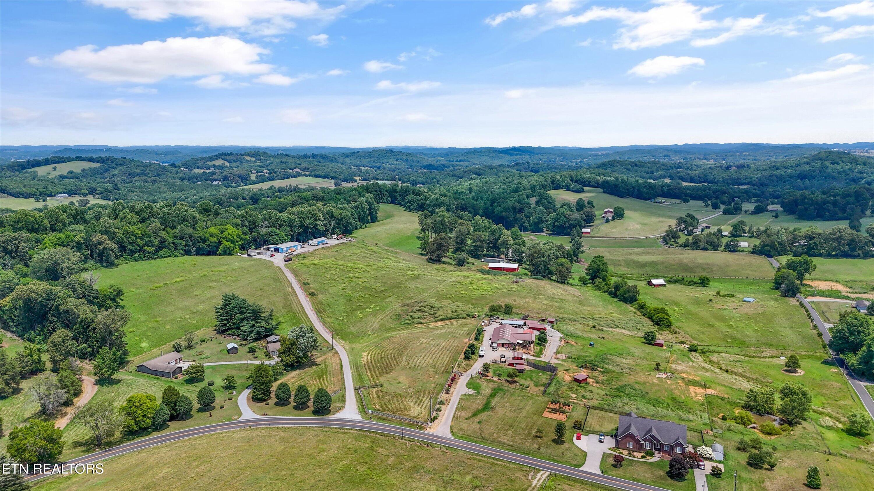2522 Grey Ridge Road Maryville TN 37801