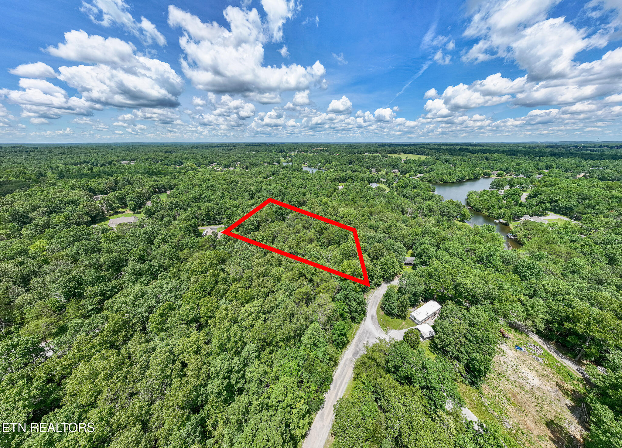 5011 Ostego Drive Crossville TN 38572