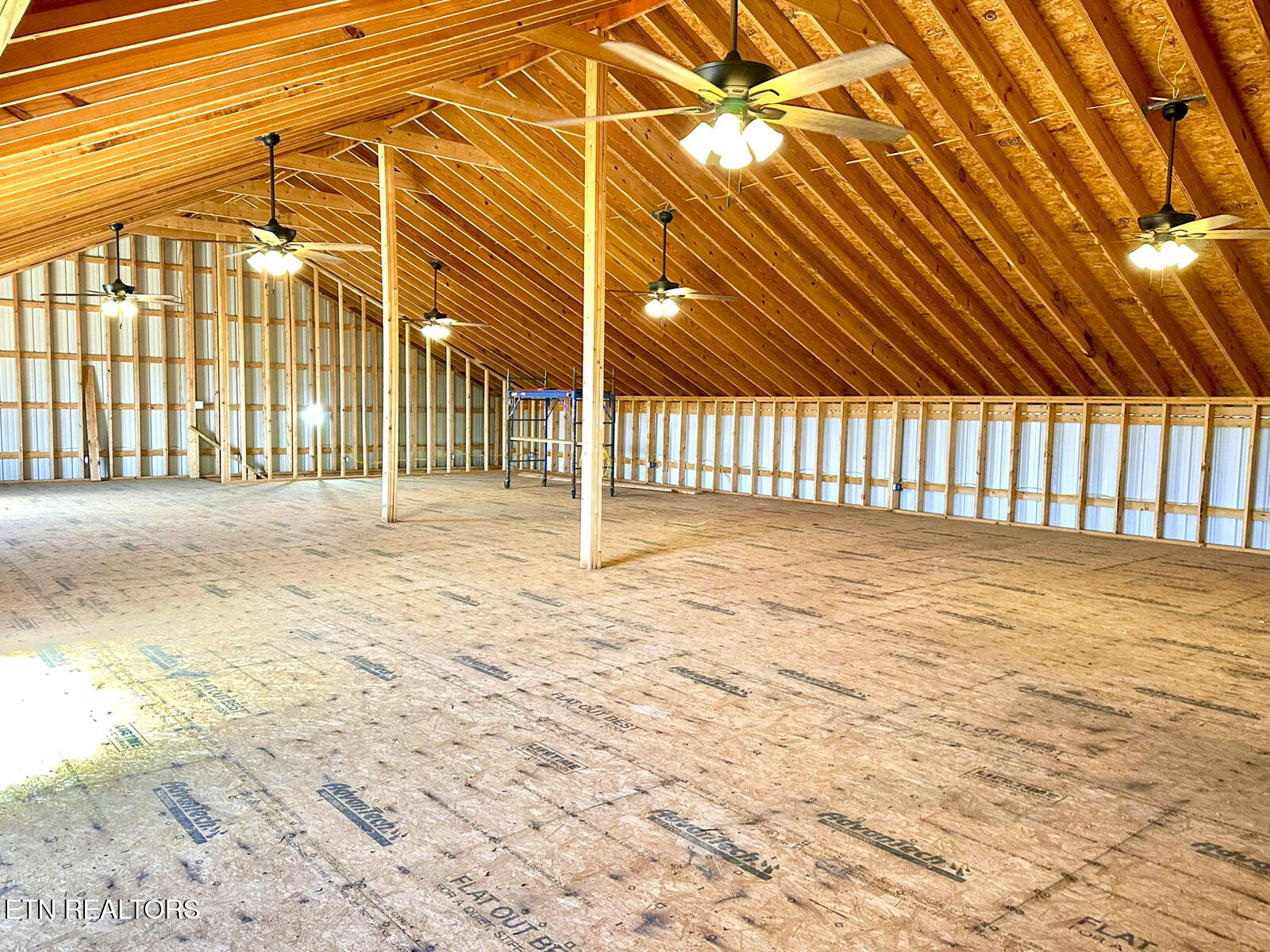 613 Ross Drive Dandridge TN 37725