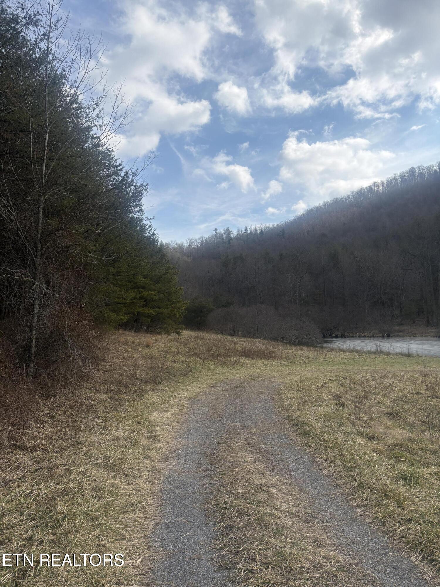 --- Sugar Maple Way Del Rio TN 37727