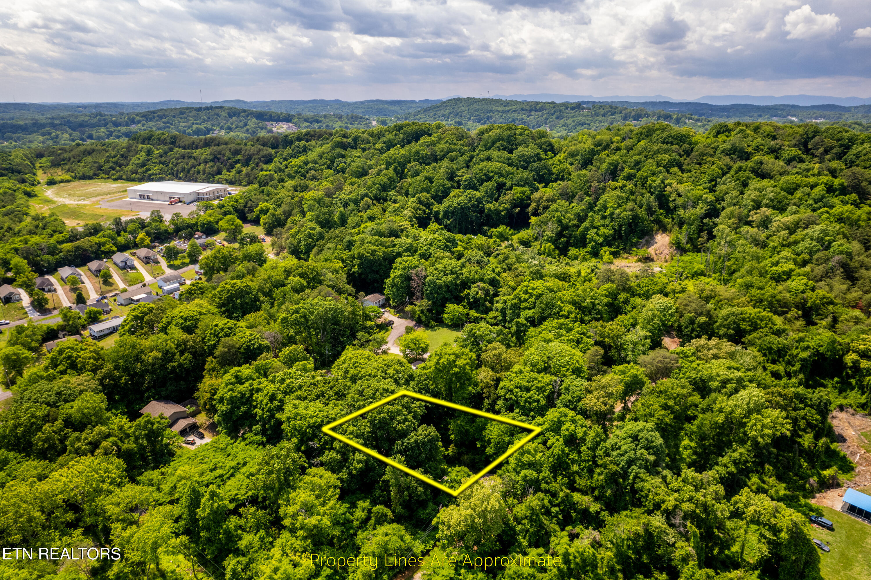 3411 Divide Street Knoxville TN 37921
