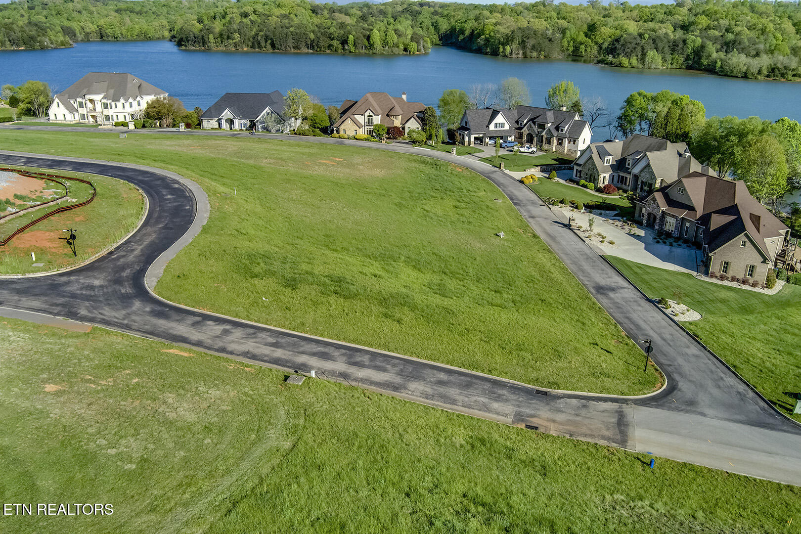 200 Killdeer Drive Vonore TN 37885