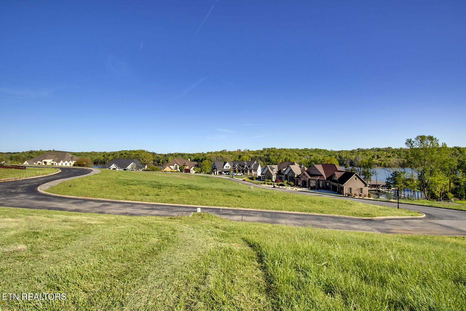 200 Killdeer Drive Vonore TN 37885