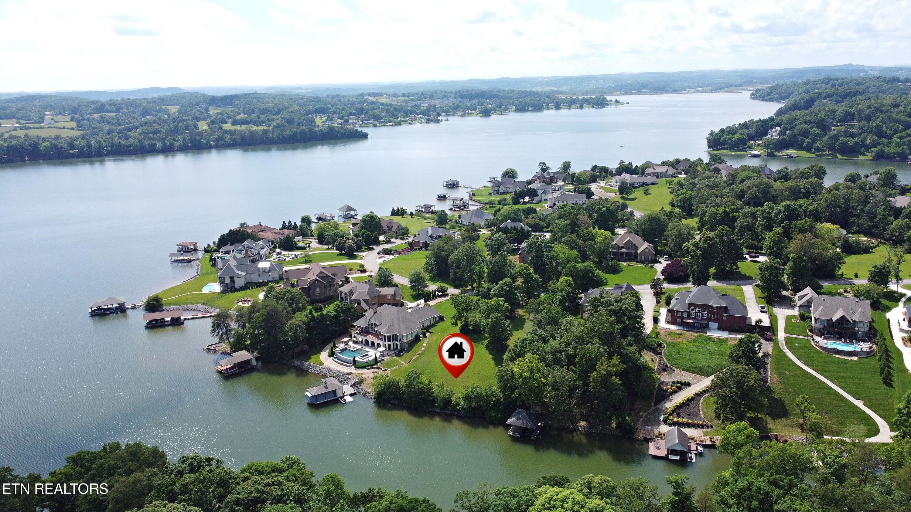 355 Conkinnon Drive Lenoir City TN 37772
