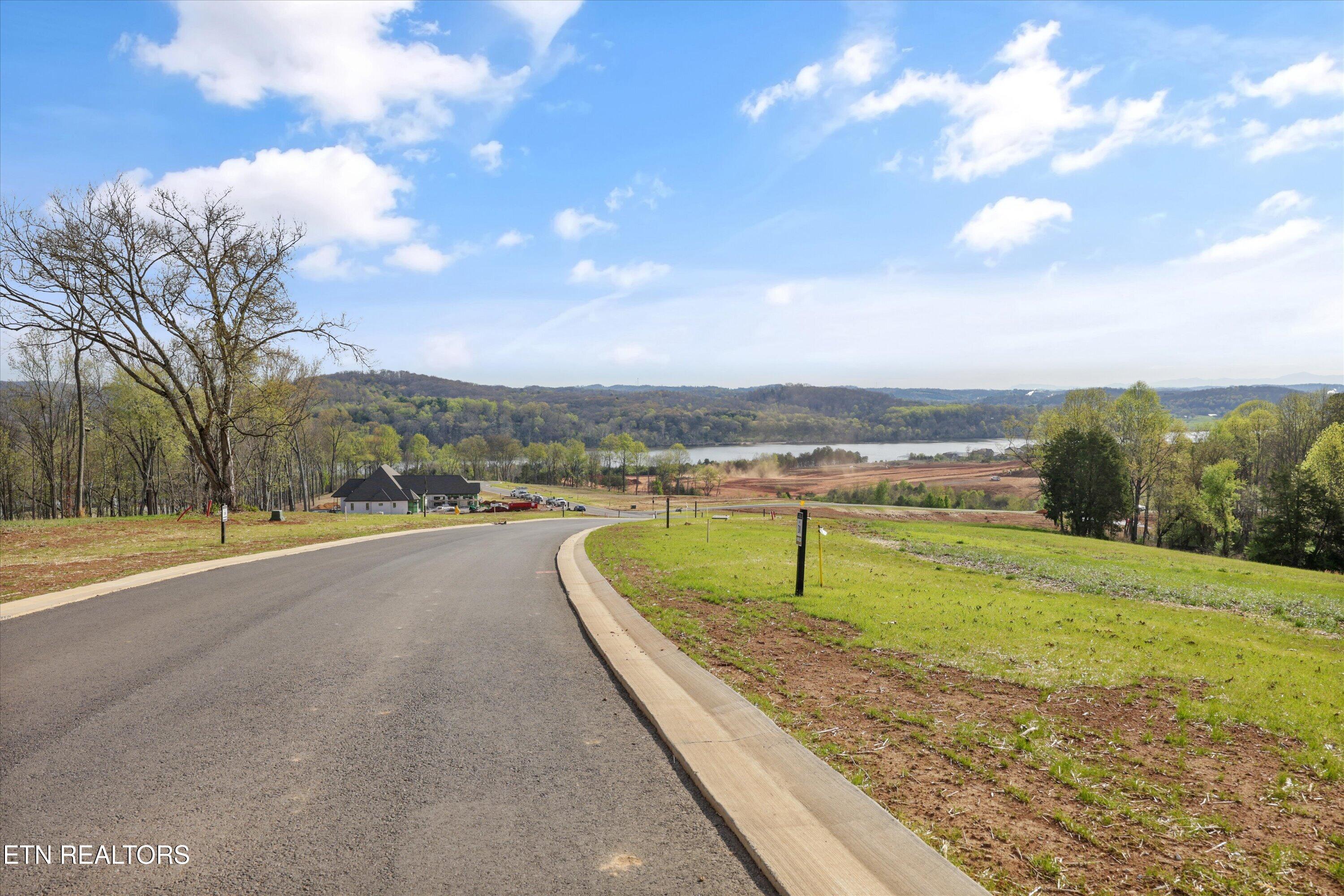 4080 Old Dogwood Trail Loudon TN 37774