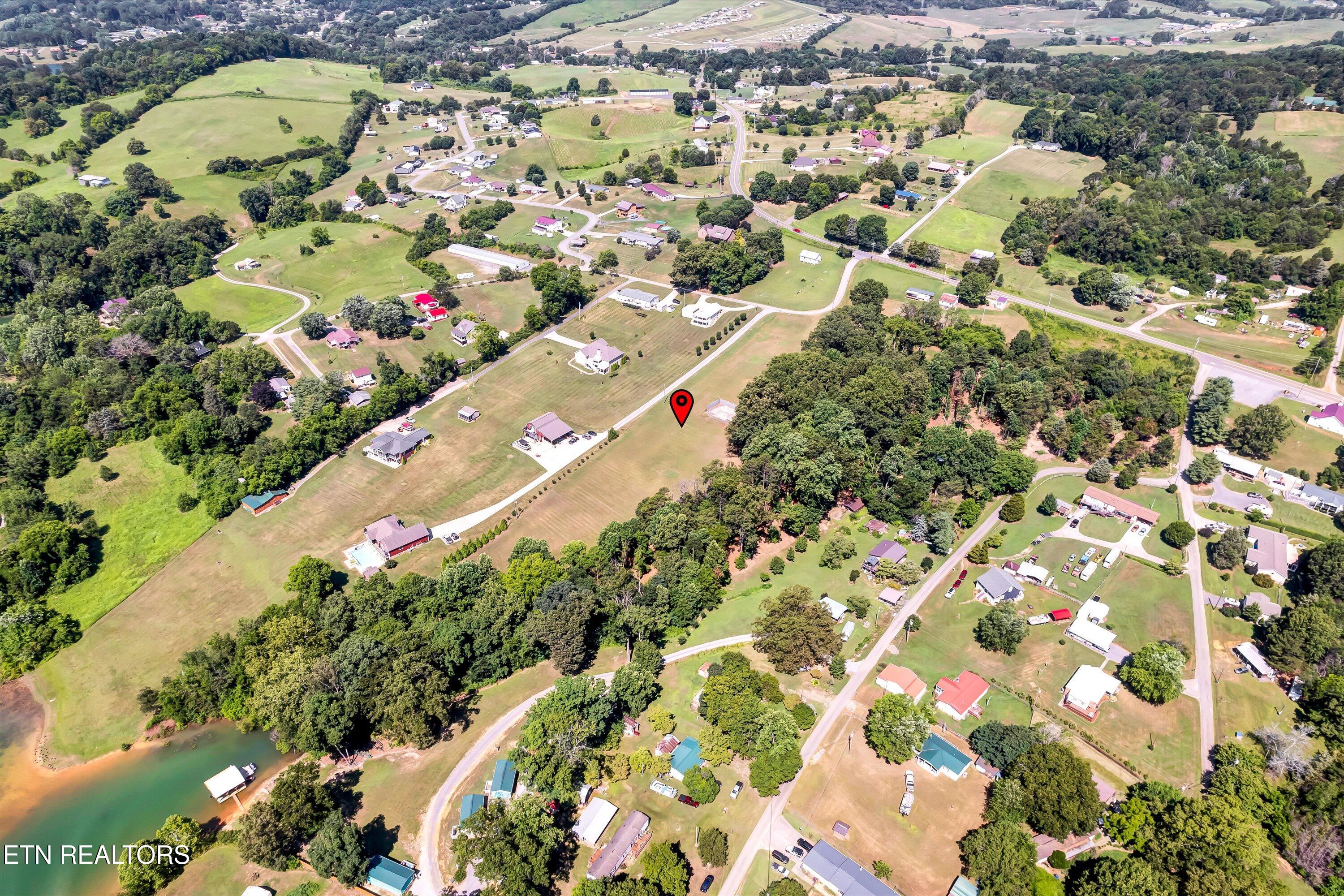 141 Twin Church Road Bean Station TN 37708