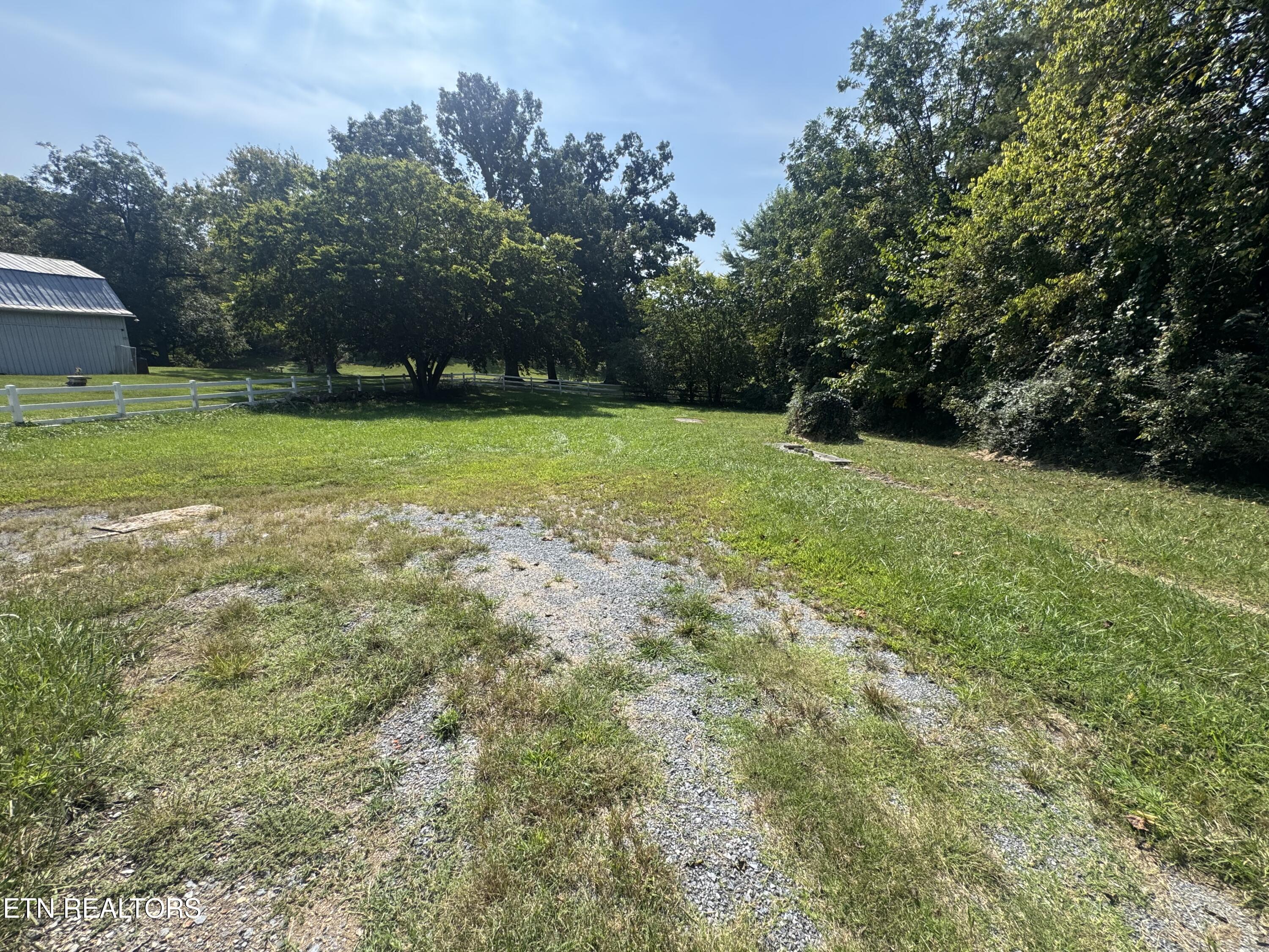 587 North Street Newport TN 37821