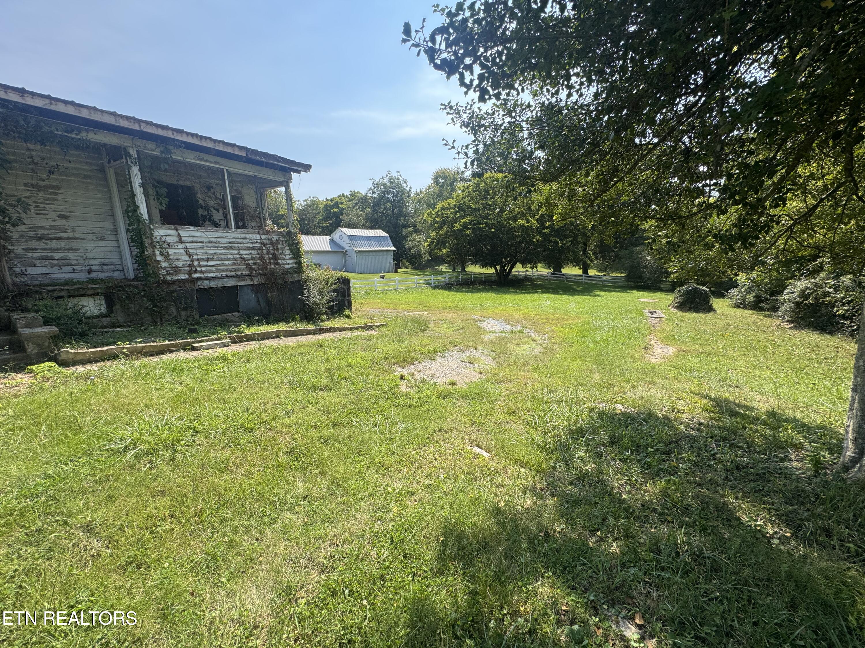 587 North Street Newport TN 37821