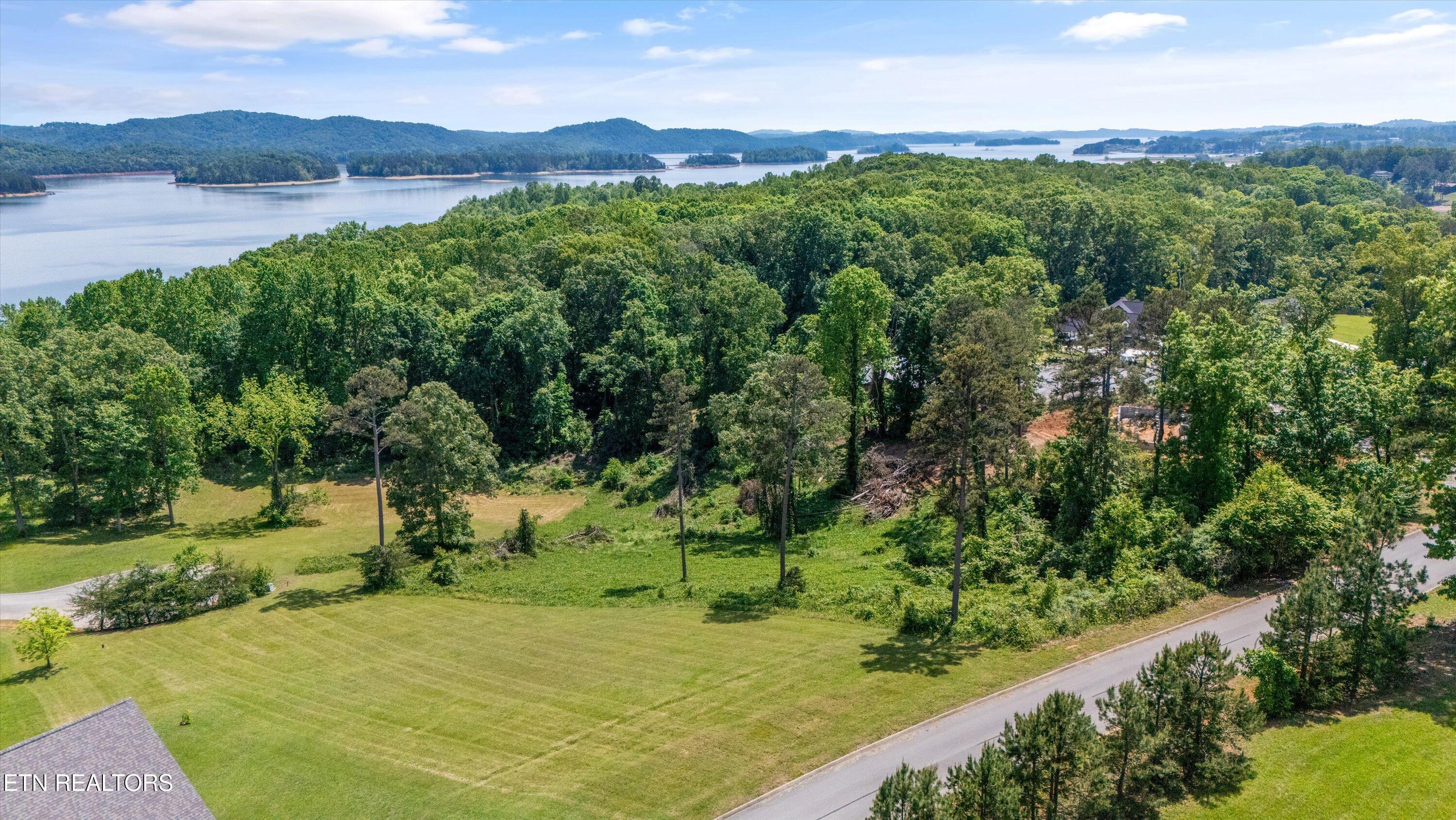 98 Cow Poke Lane Rutledge TN 37861