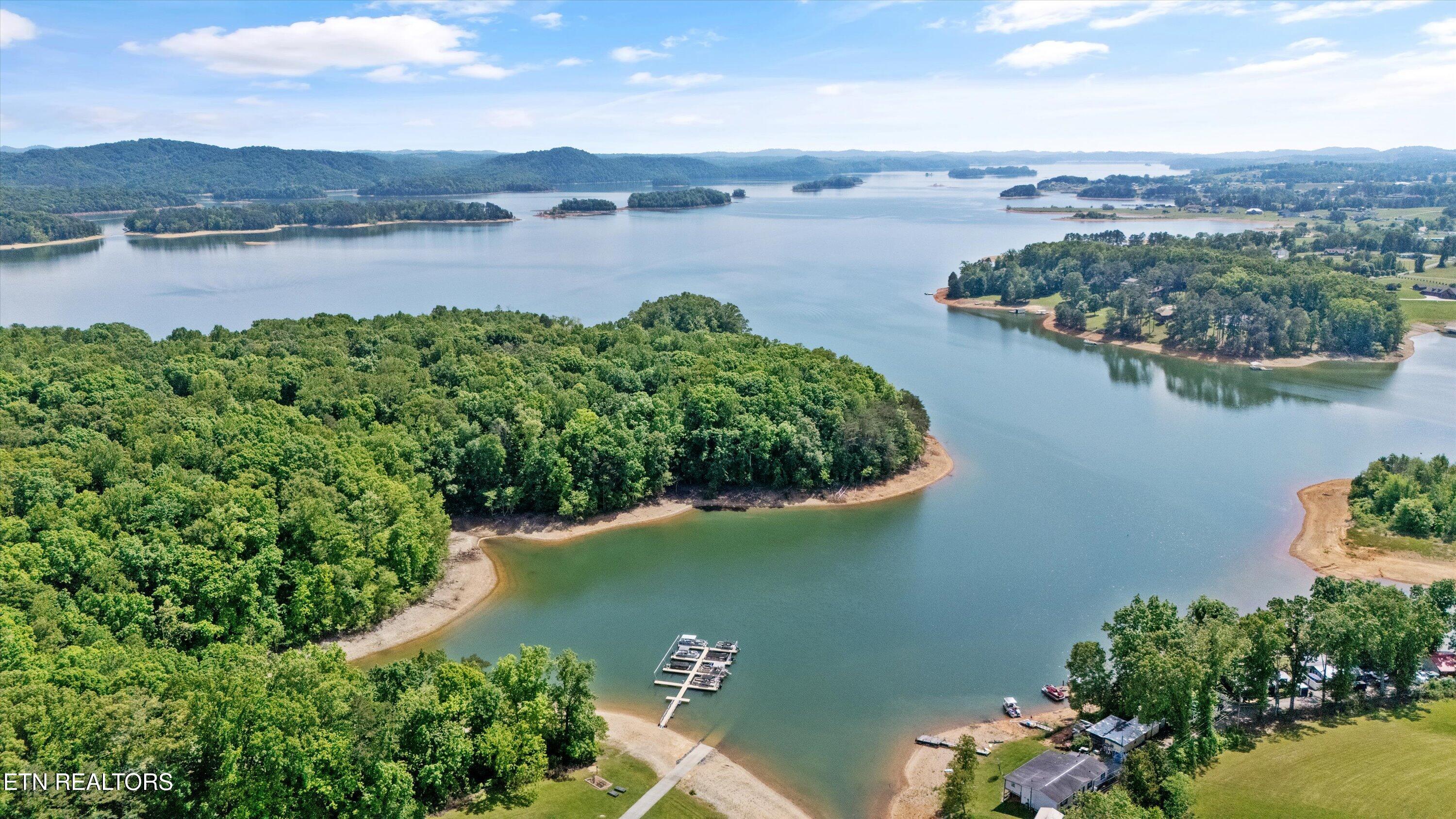 98 Cow Poke Lane Rutledge TN 37861