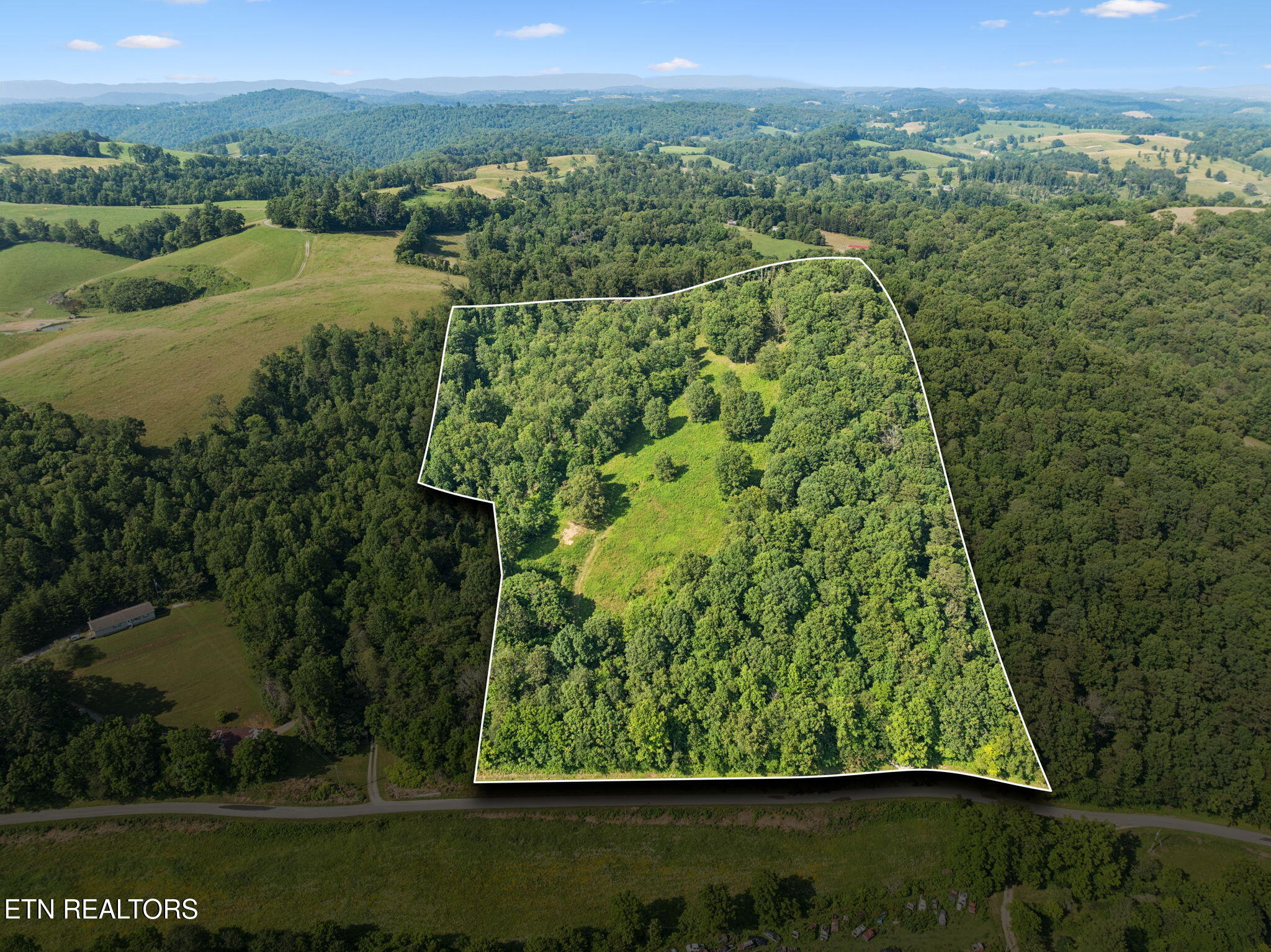 378 Johnson Hollow Road Sharps Chapel TN 37866