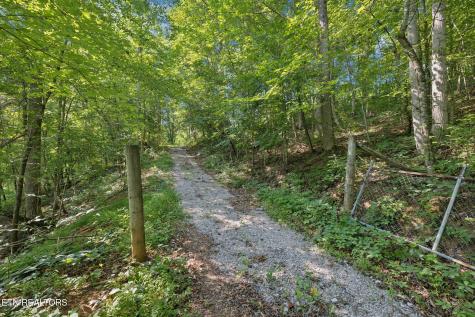 378 Johnson Hollow Road Sharps Chapel TN 37866