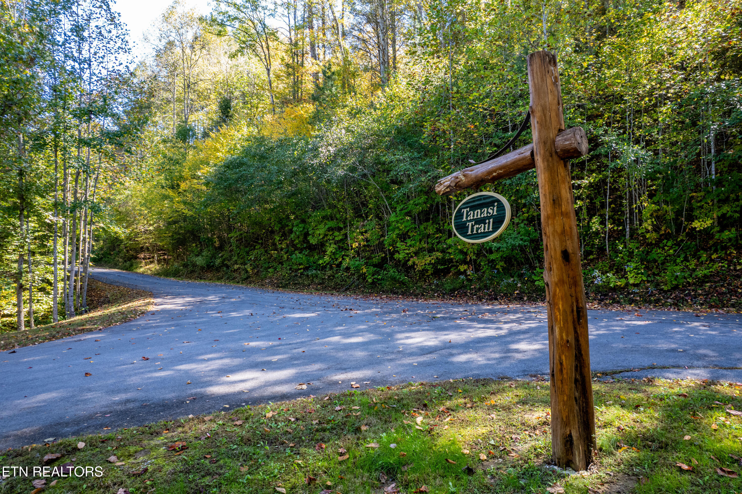 716 Tanasi Trail Townsend TN 37882