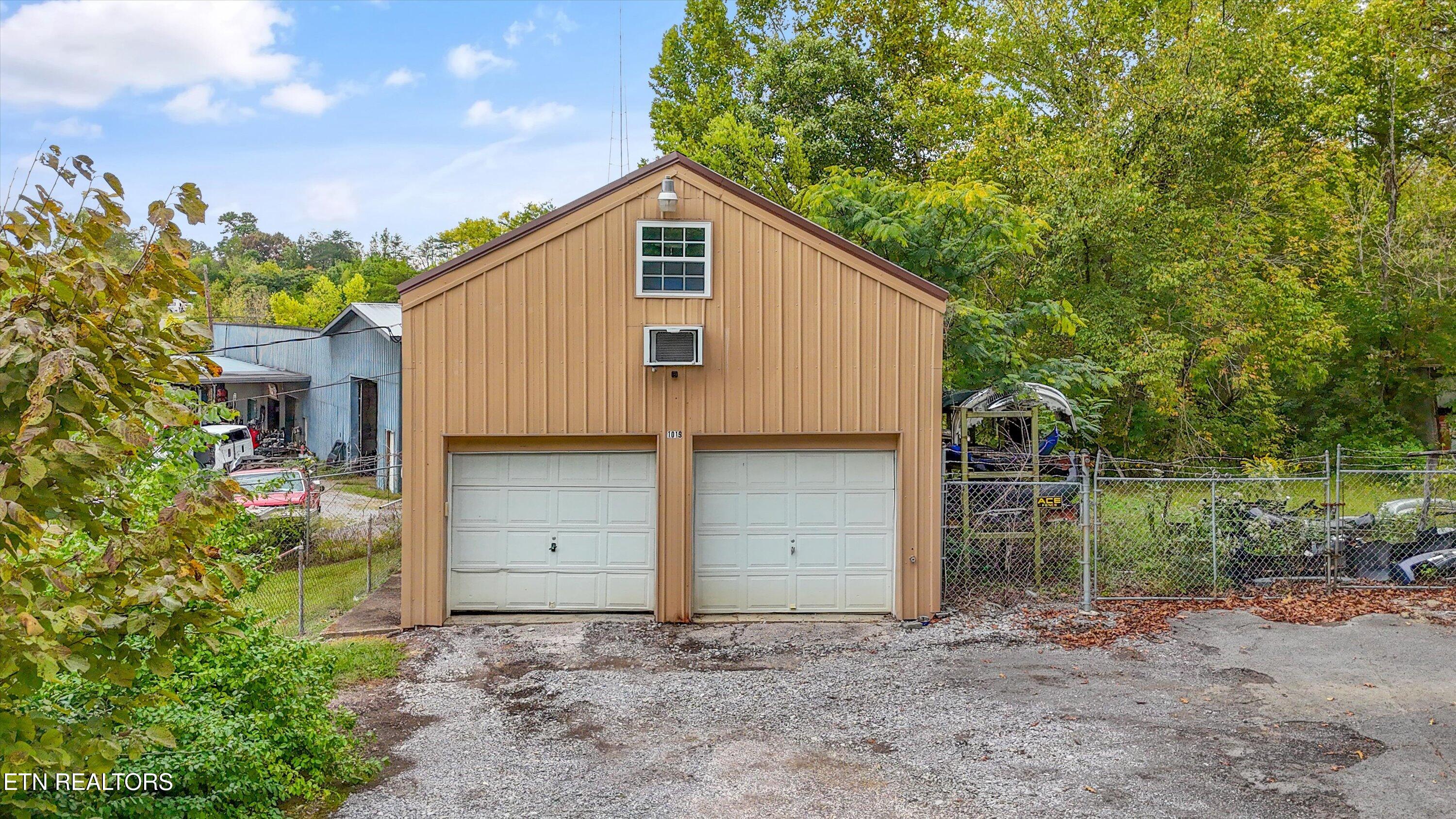 1021 E Hendron Chapel Road Knoxville TN 37920
