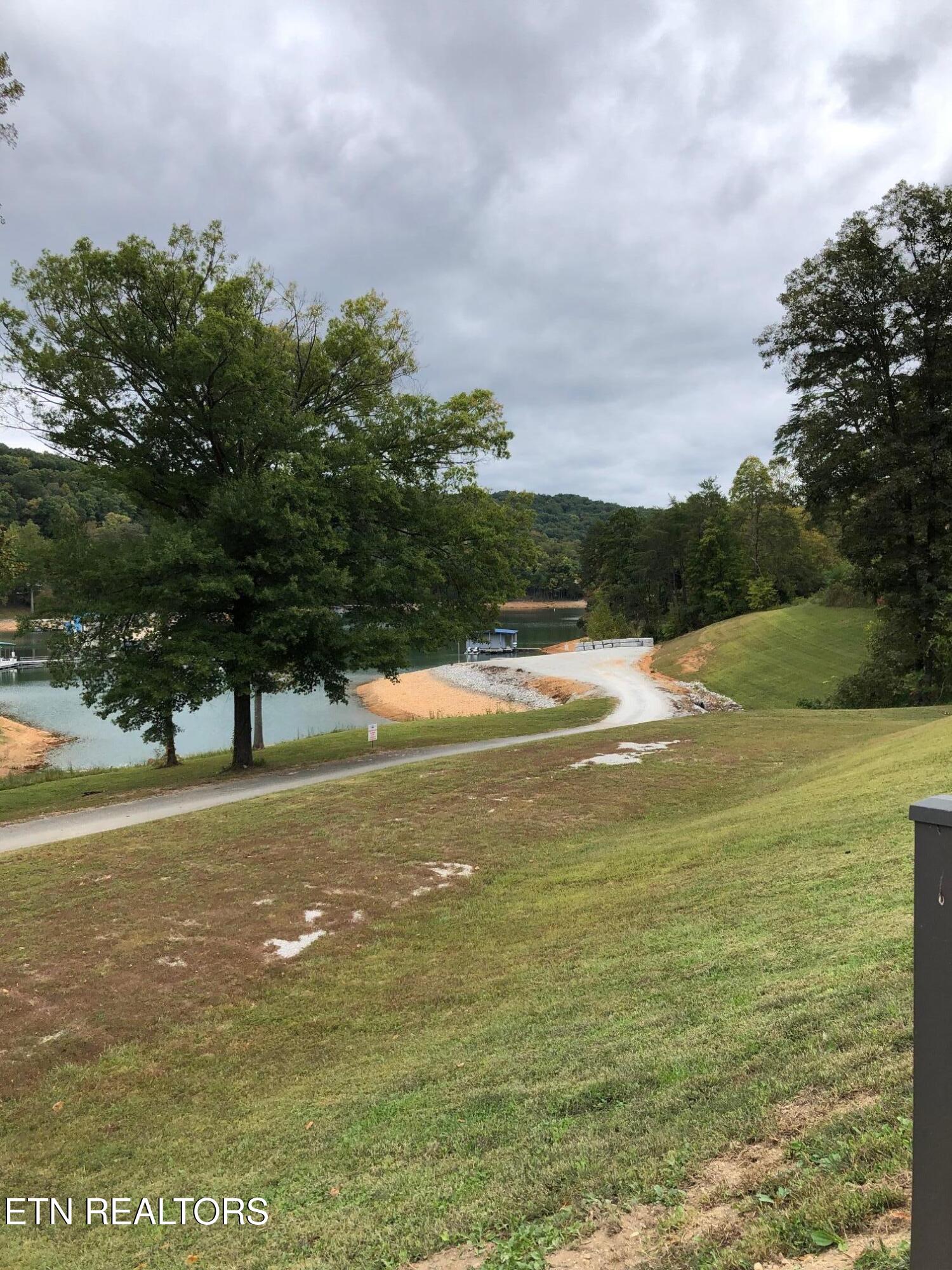 Lot 605 N Two Rivers Lane Lafollette TN 37766