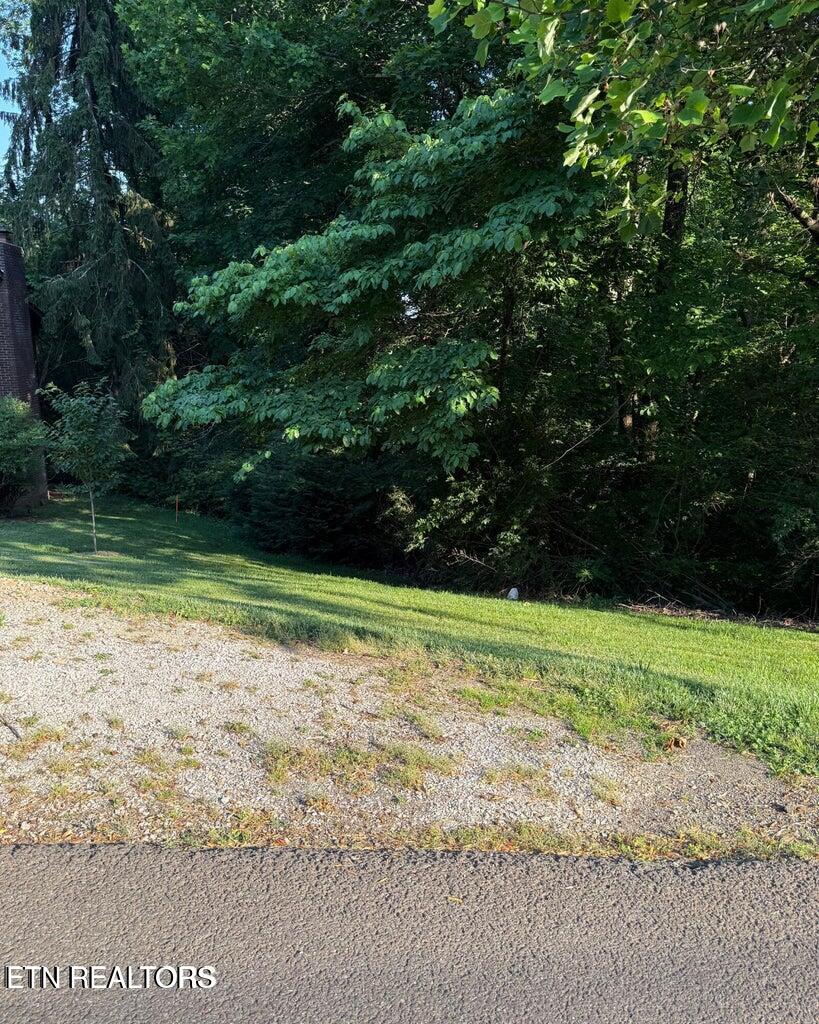 5016 Ridgemont Drive Knoxville TN 37918