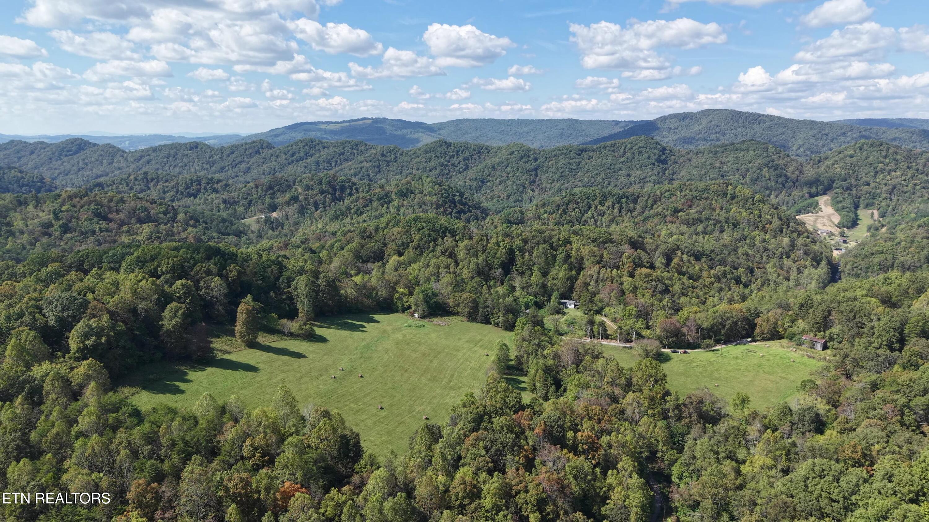 1297 Clinch River Road Tazewell TN 37879