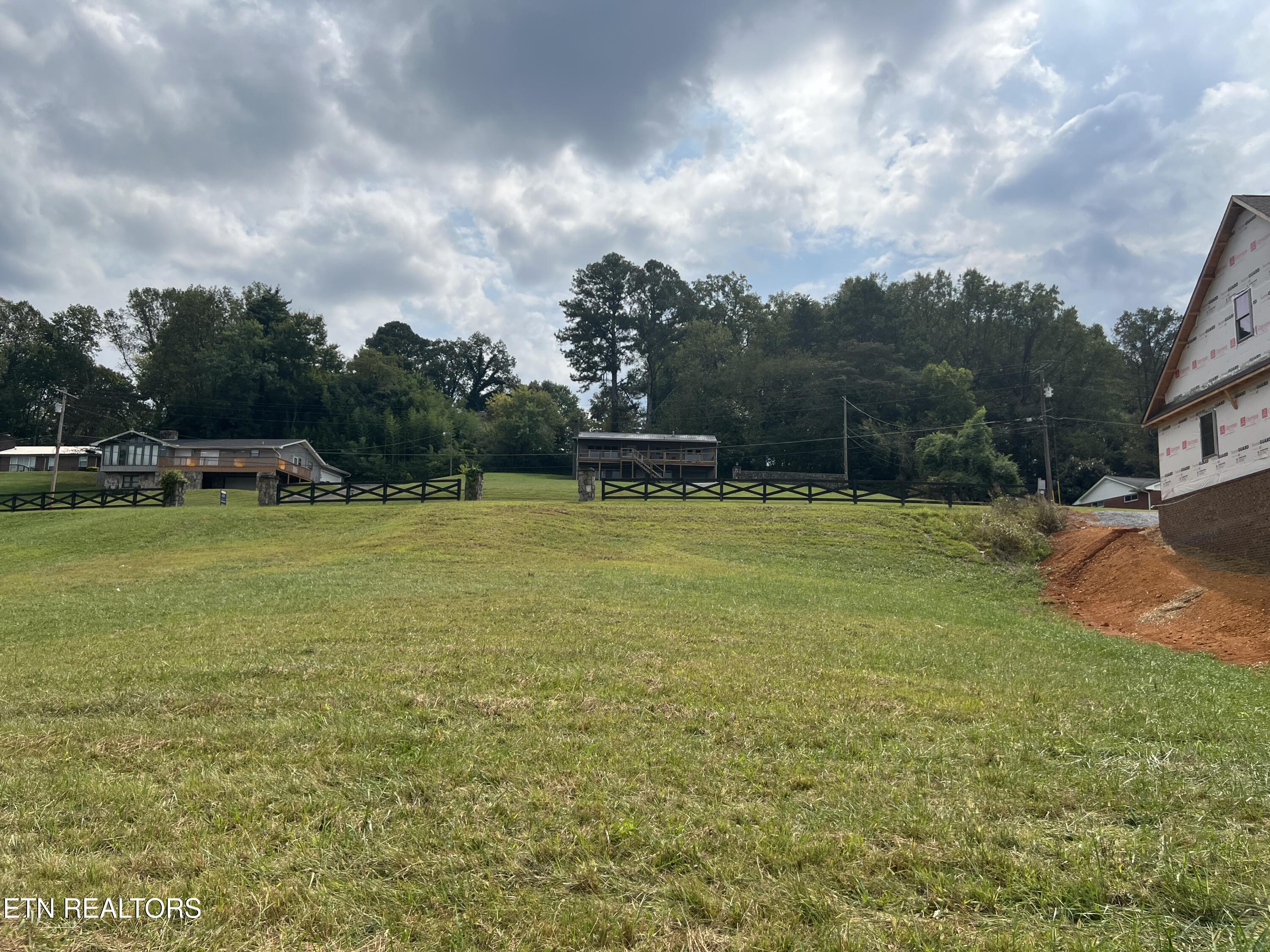 538 River Road Loudon TN 37774