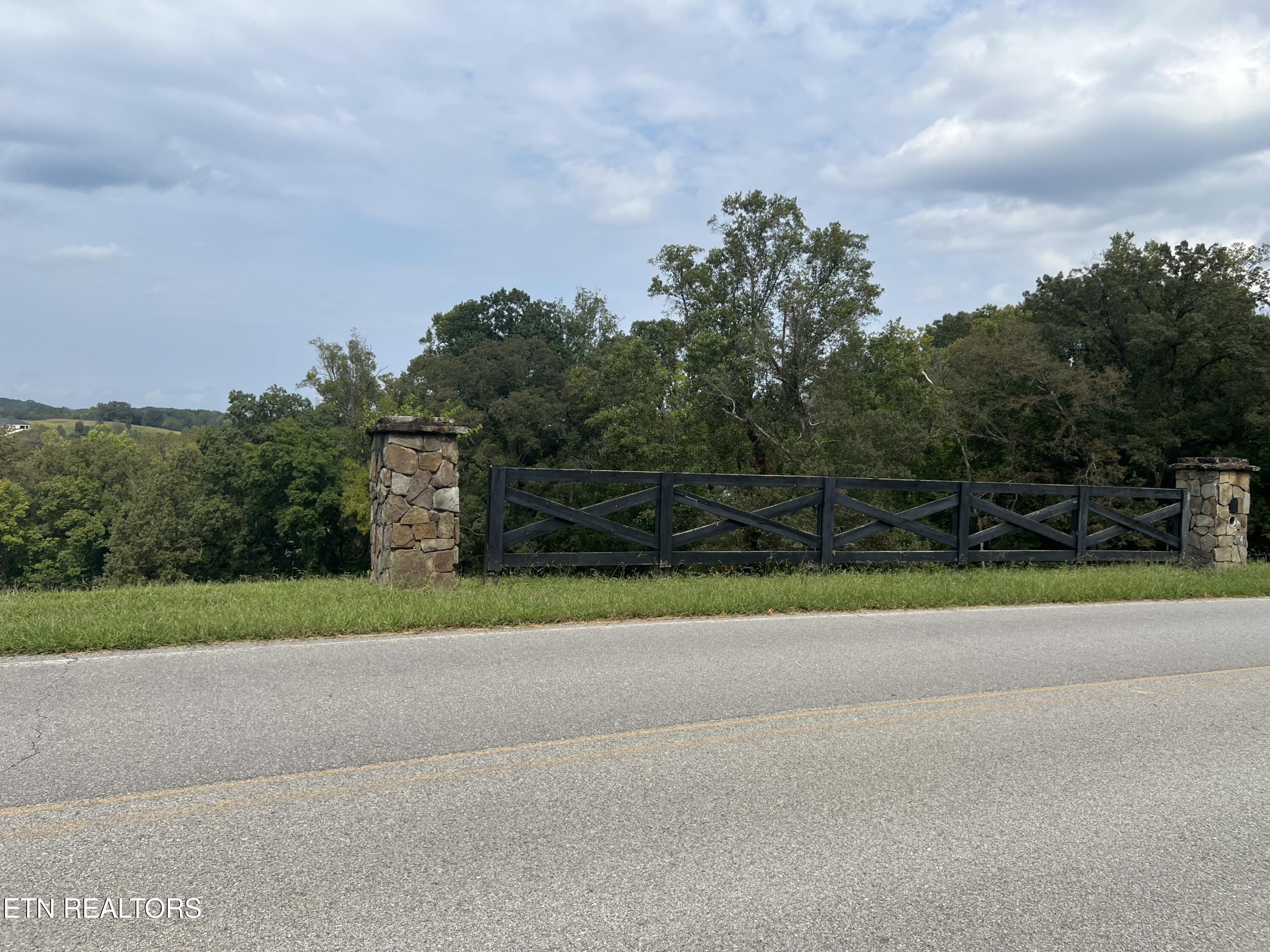 538 River Road Loudon TN 37774
