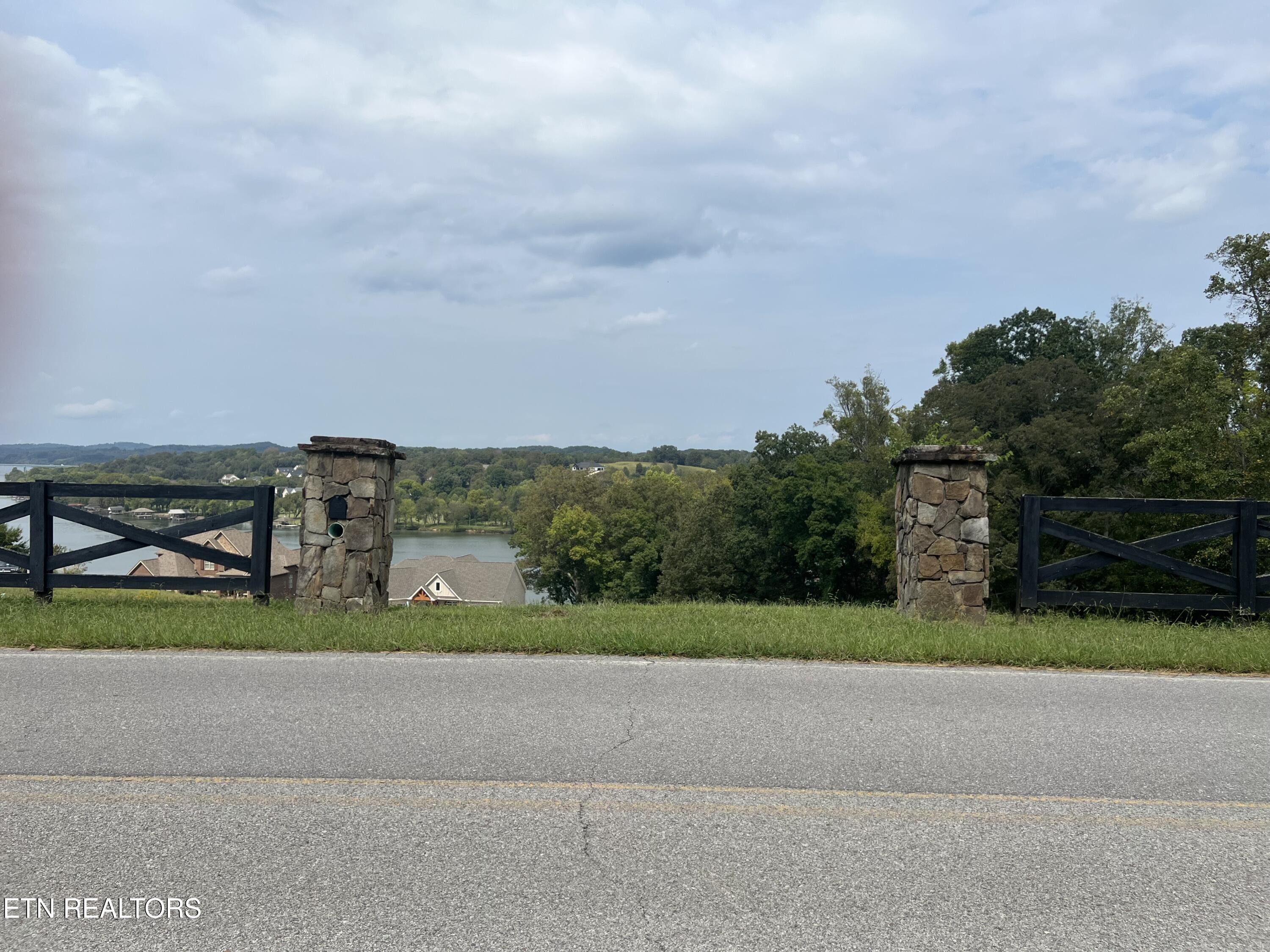 538 River Road Loudon TN 37774