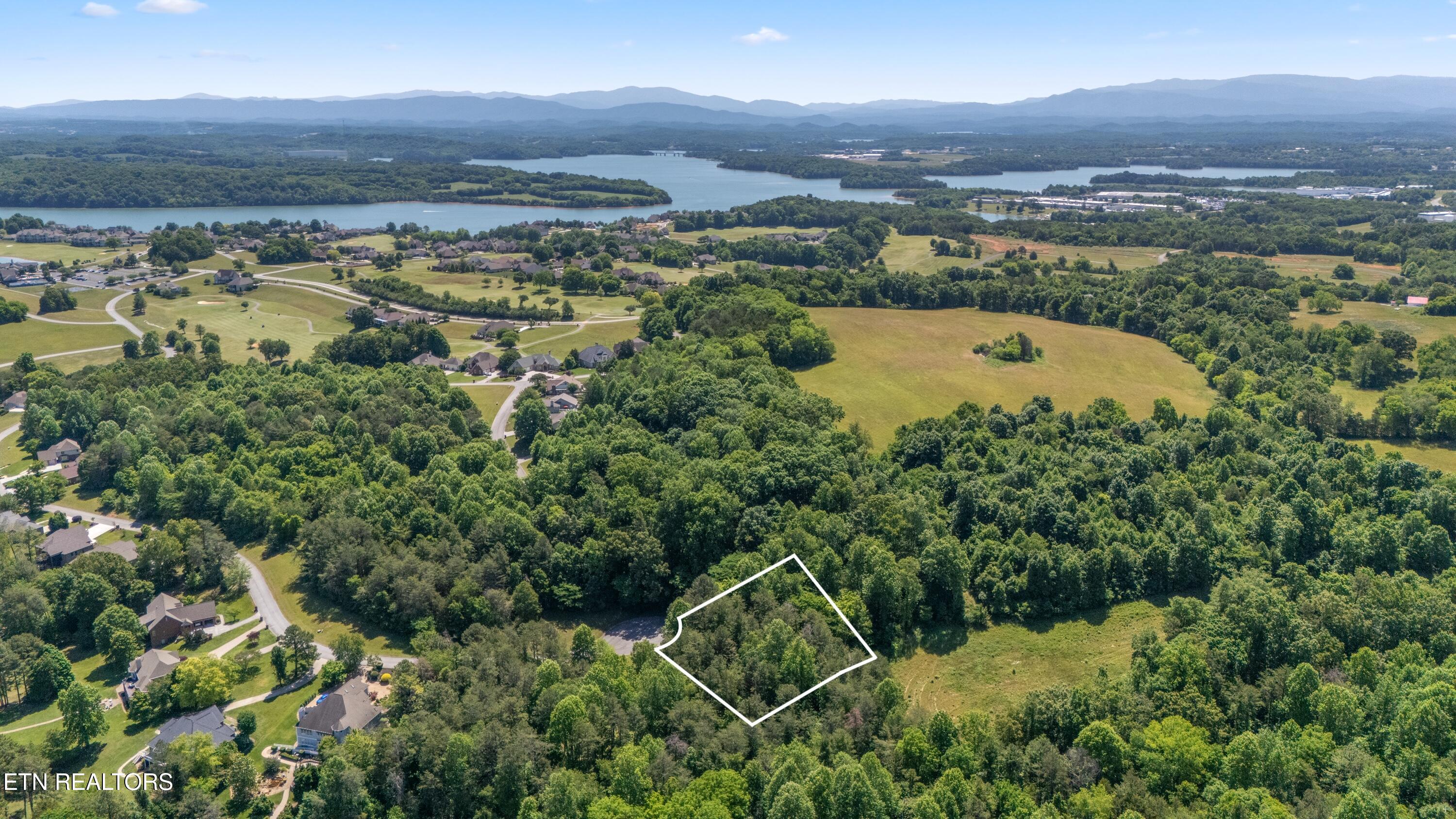 772 Wood Duck Drive Vonore TN 37885