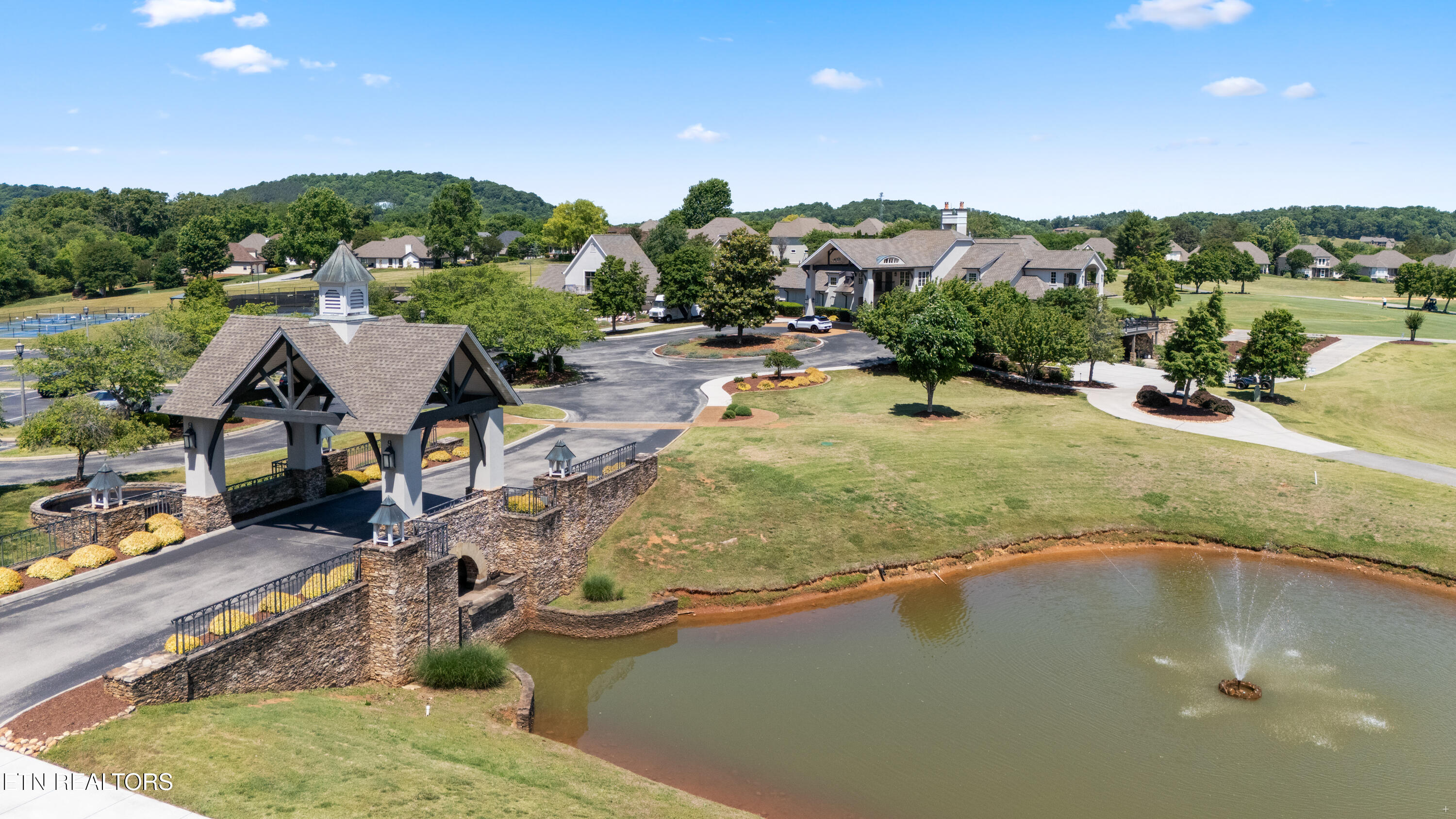 772 Wood Duck Drive Vonore TN 37885