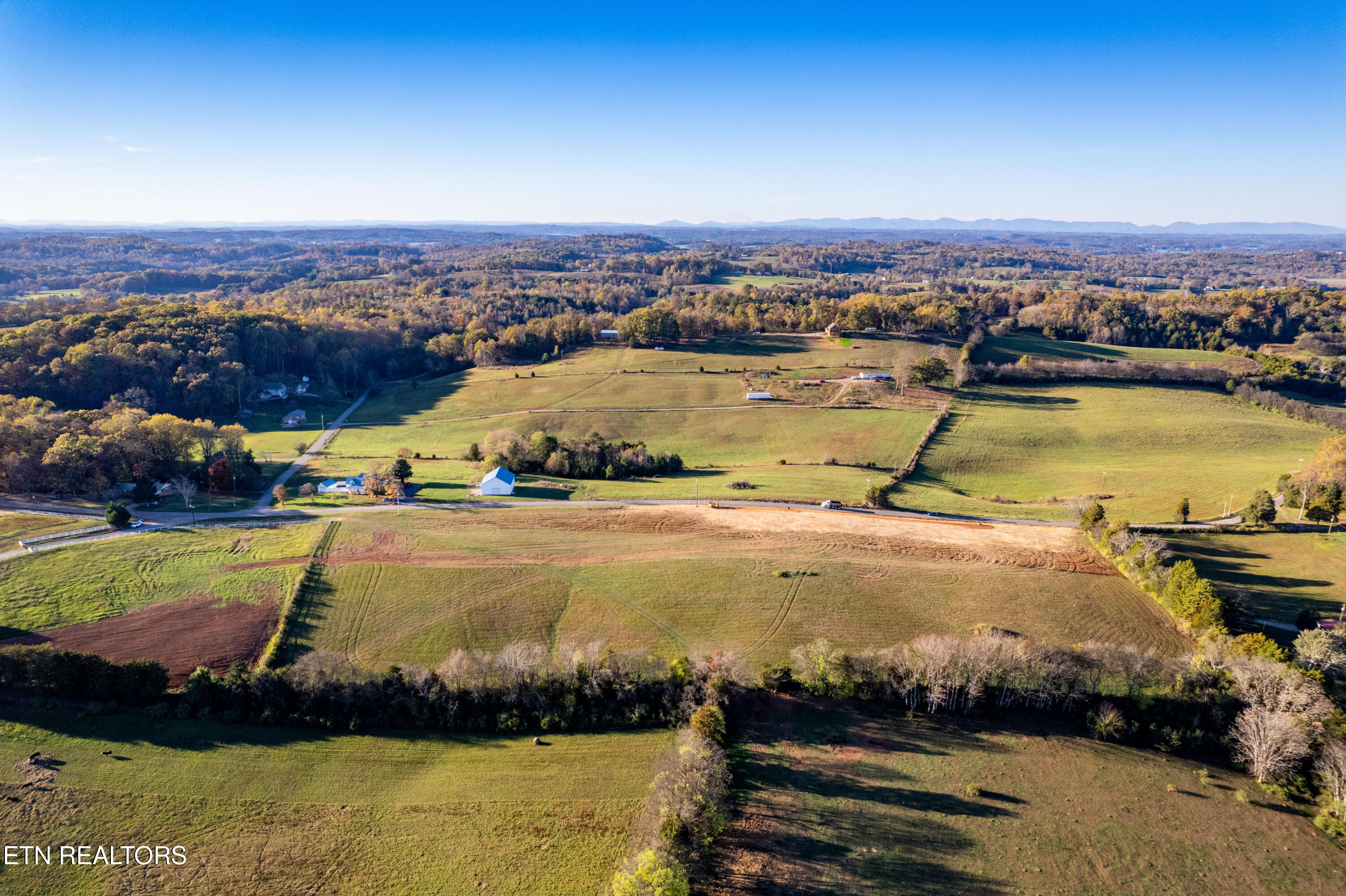 359 Meadow Road Greenback TN 37742